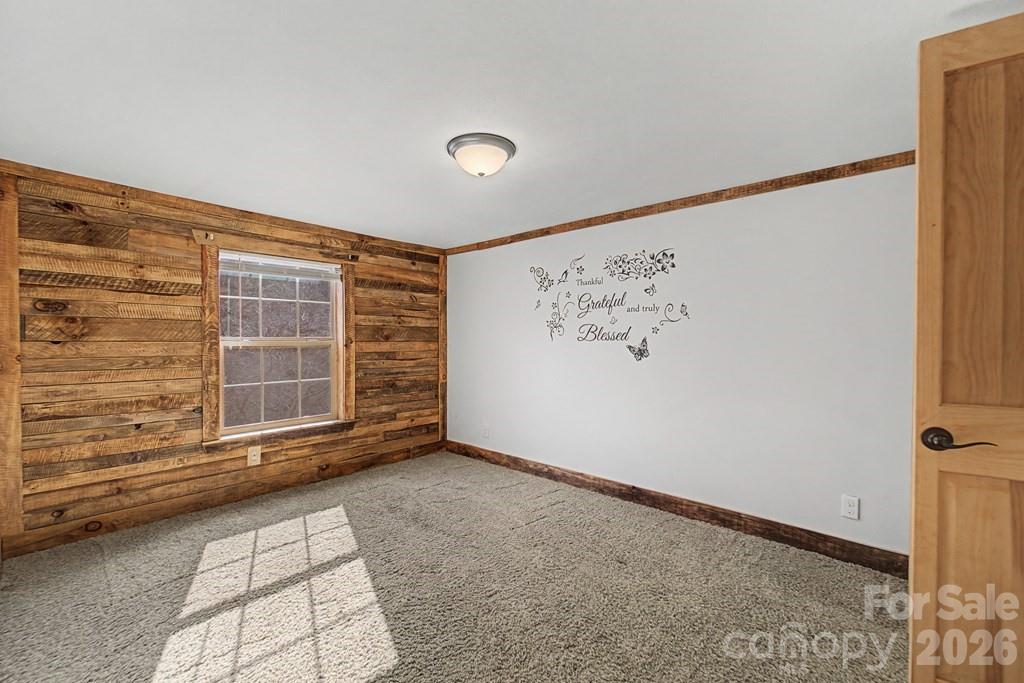 1668 Buff Creek Road — Sylva