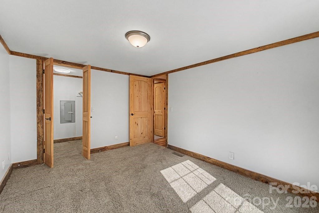 1668 Buff Creek Road — Sylva