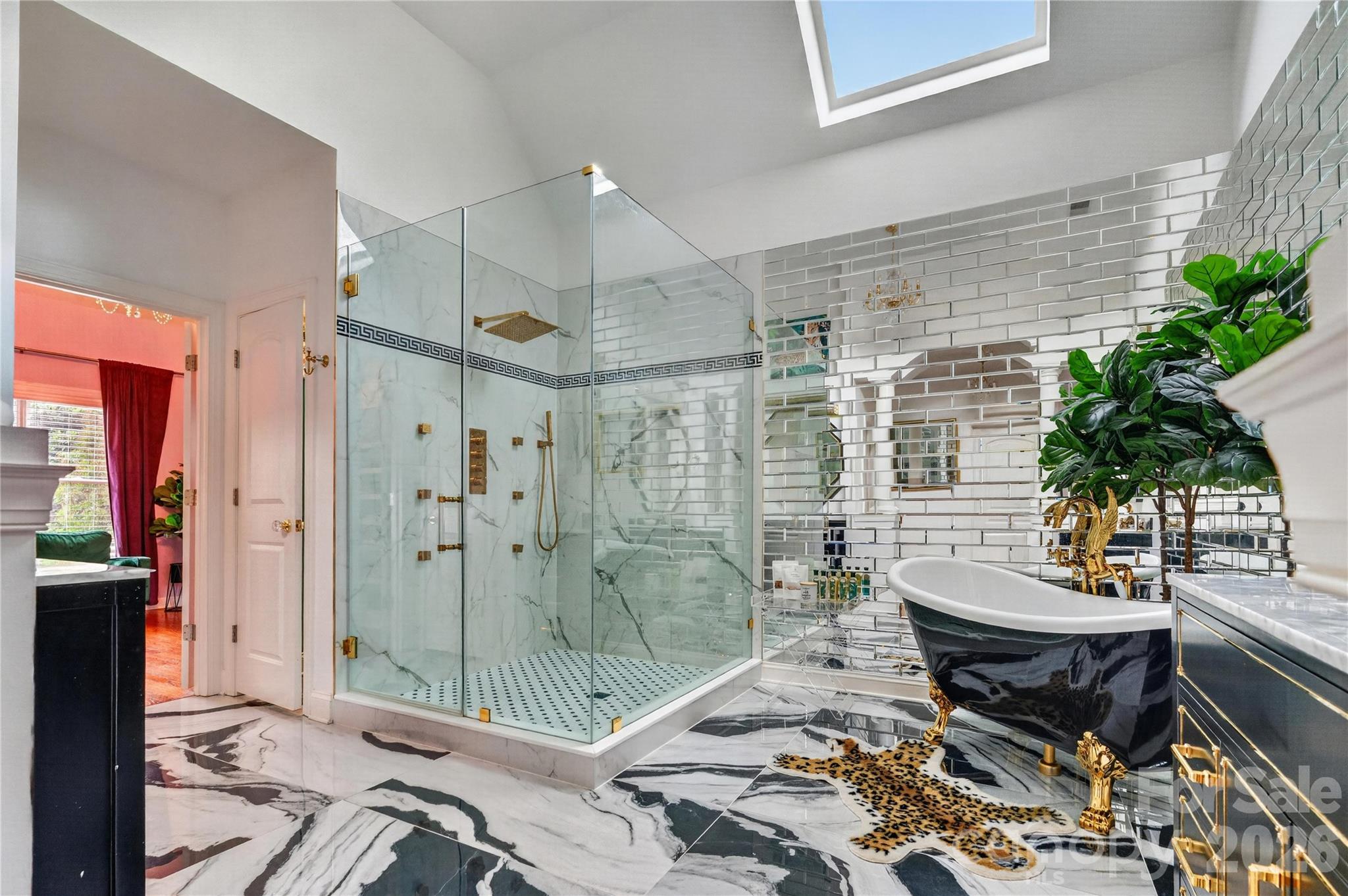 14136 Shaw Drive — Huntersville