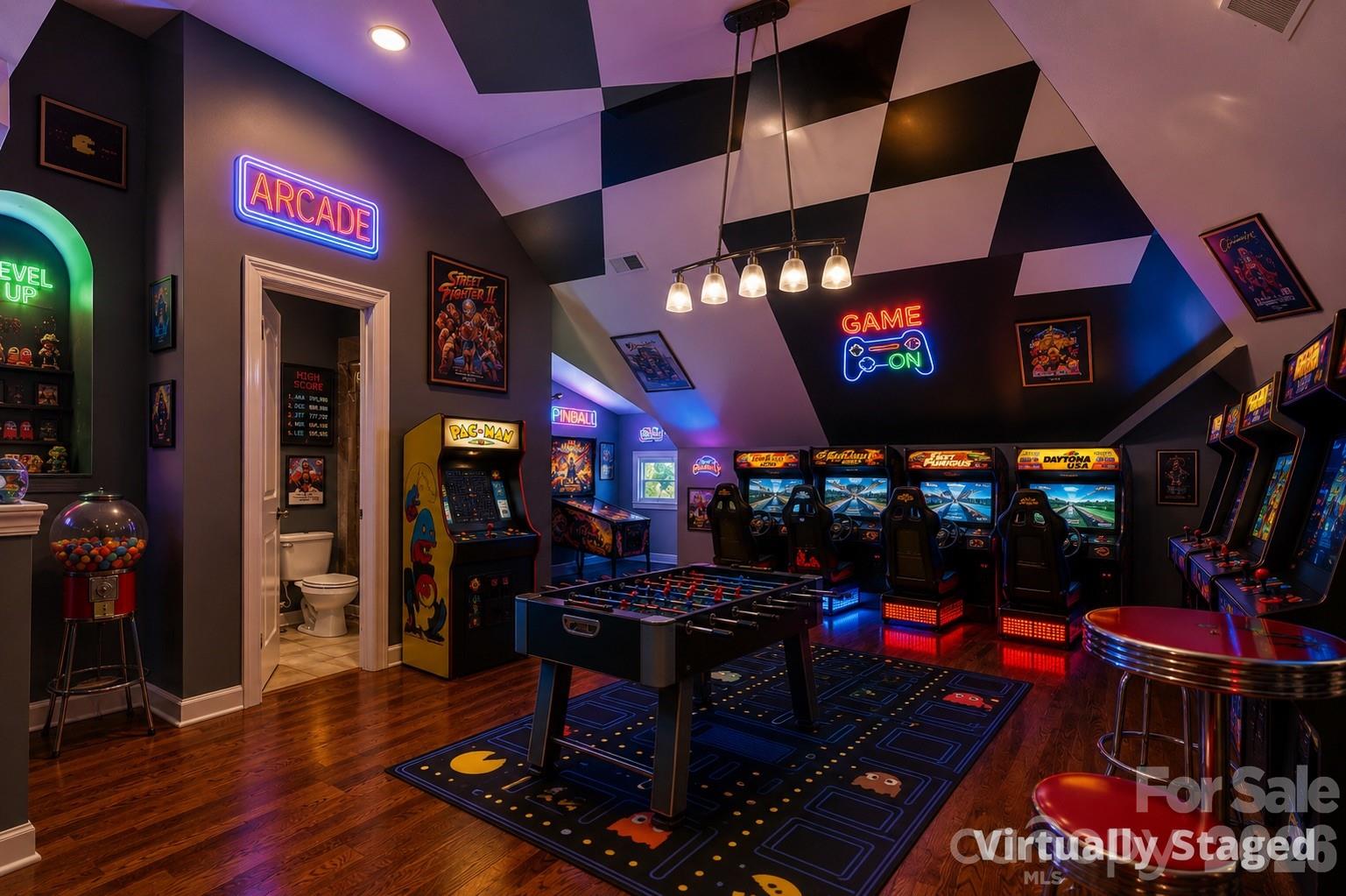 14136 Shaw Drive — Huntersville