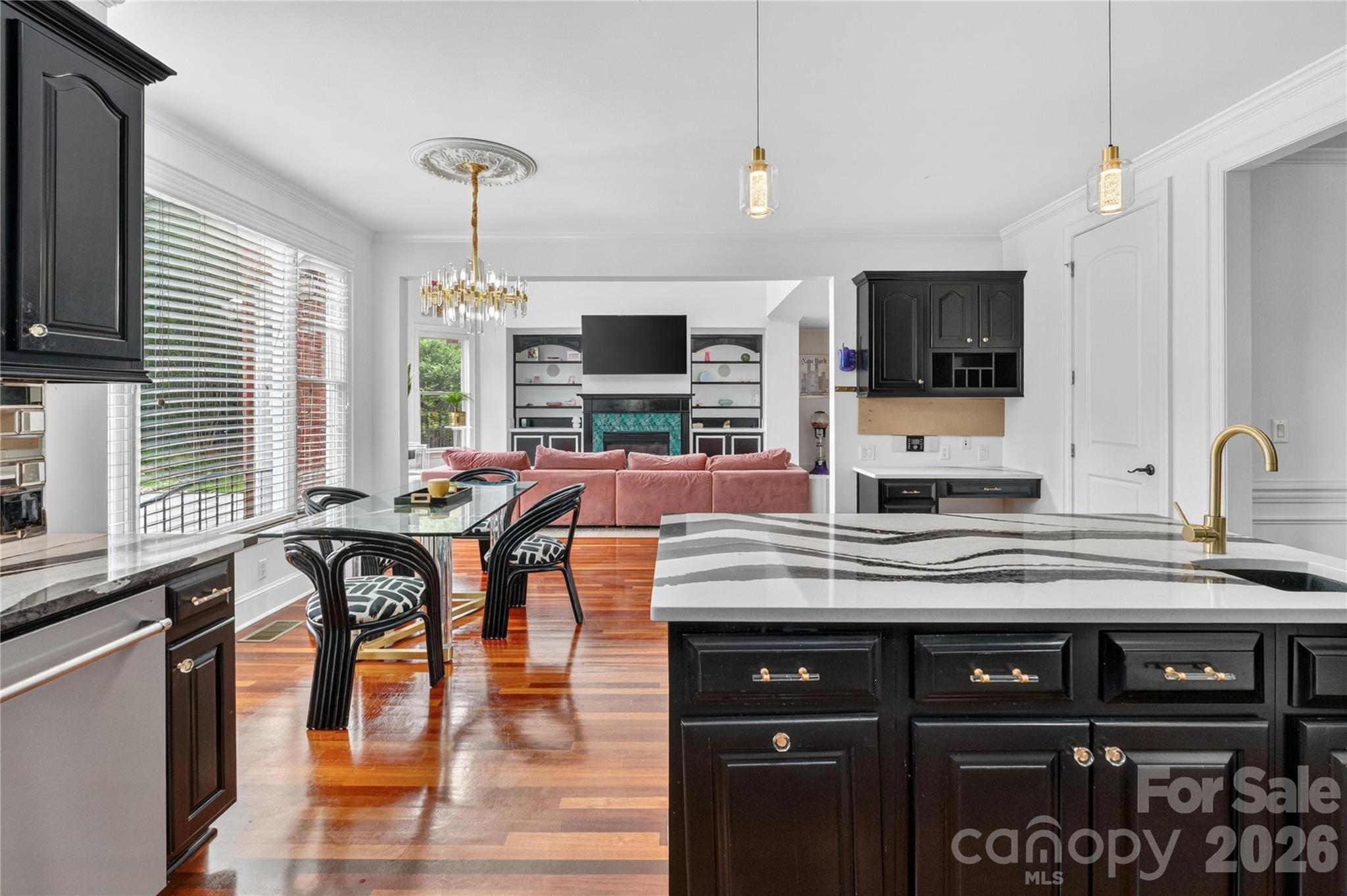 14136 Shaw Drive — Huntersville