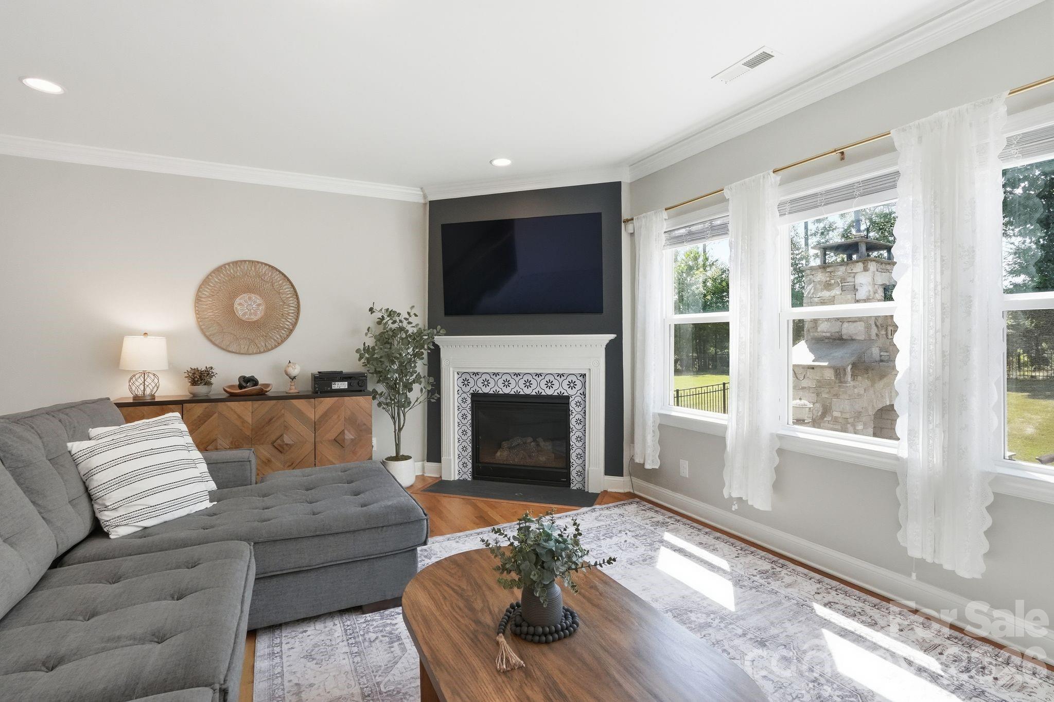 10420 Daufuskie Drive — Charlotte