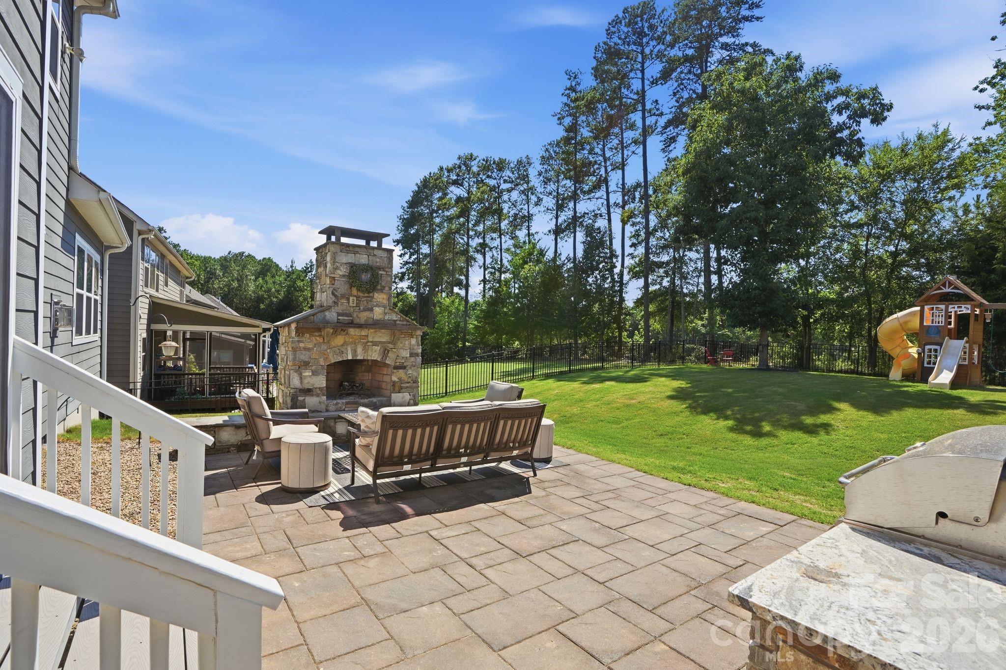 10420 Daufuskie Drive — Charlotte