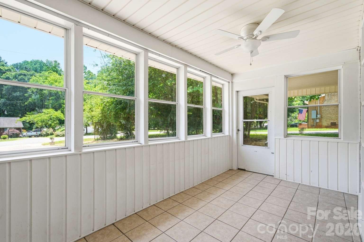 211 Valleydale Drive — Gastonia