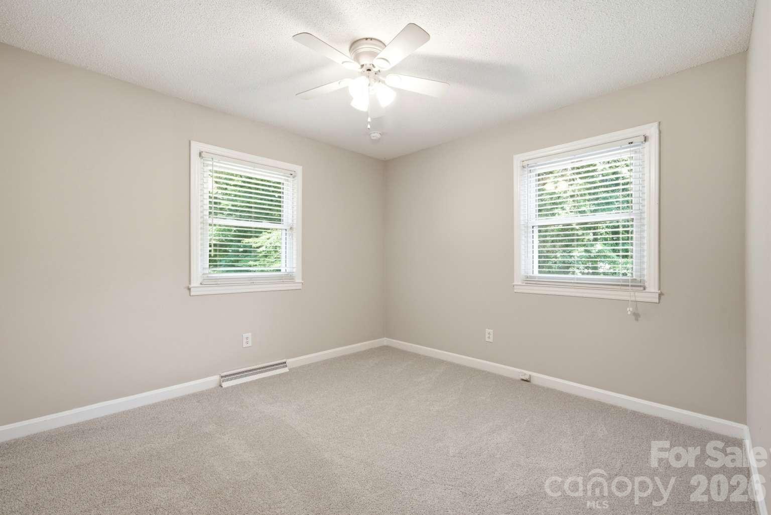 211 Valleydale Drive — Gastonia