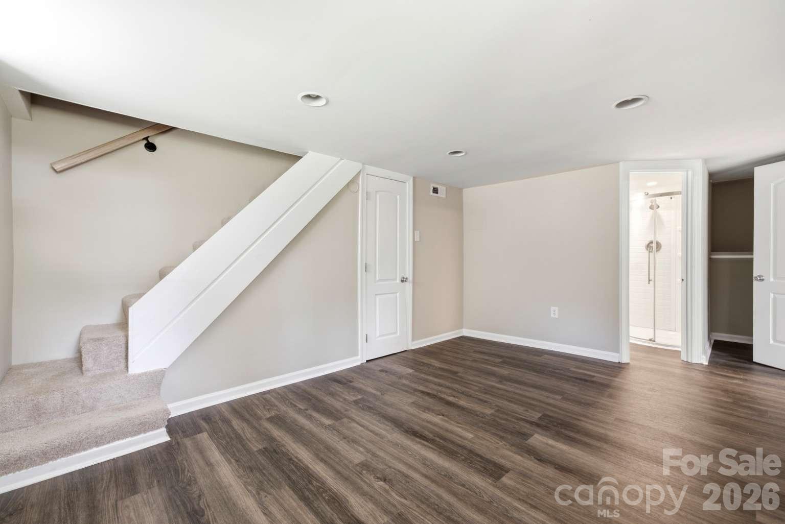 211 Valleydale Drive — Gastonia