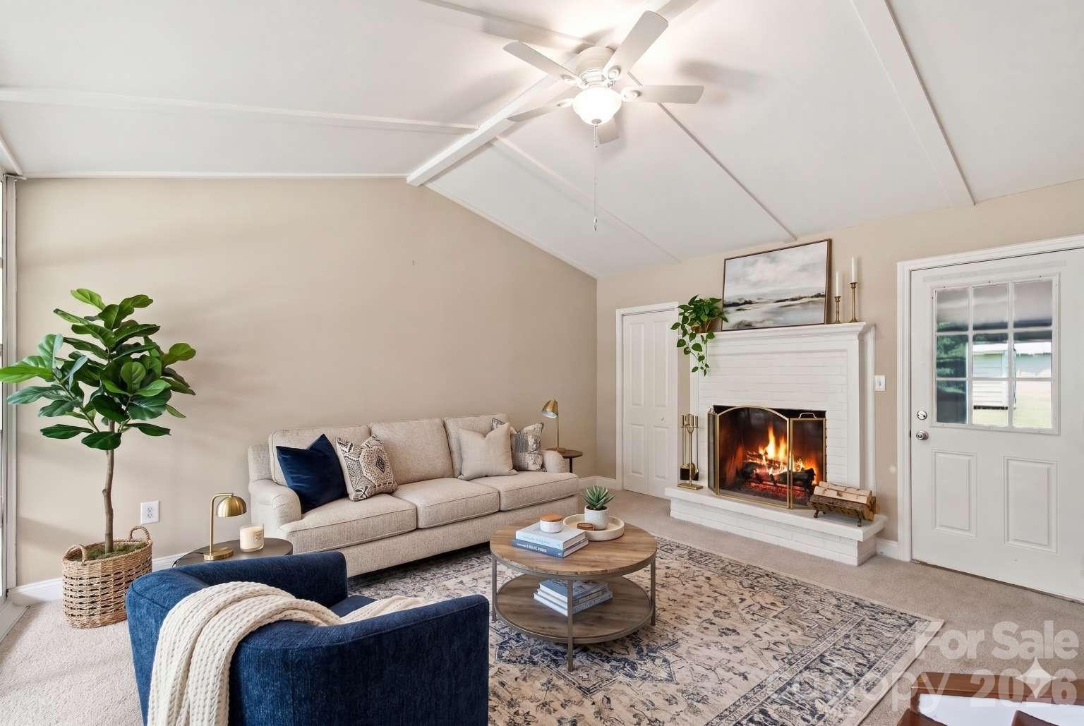 211 Valleydale Drive — Gastonia
