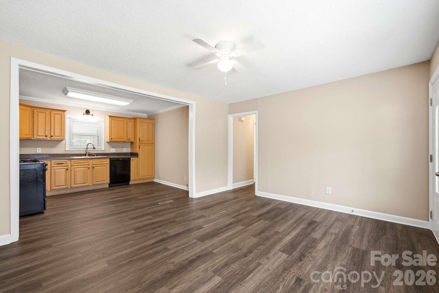 211 Valleydale Drive — Gastonia
