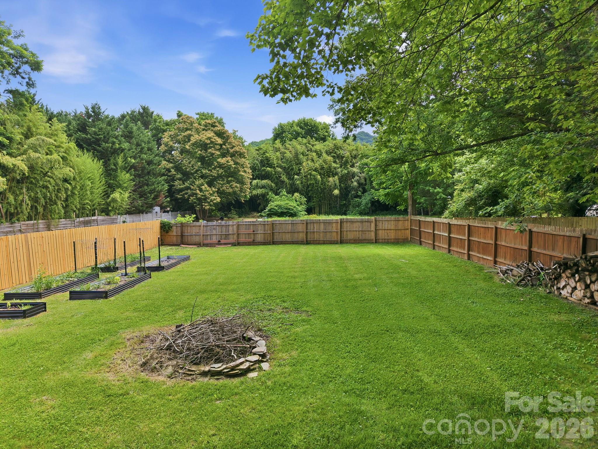 31 Edwards Street — Waynesville