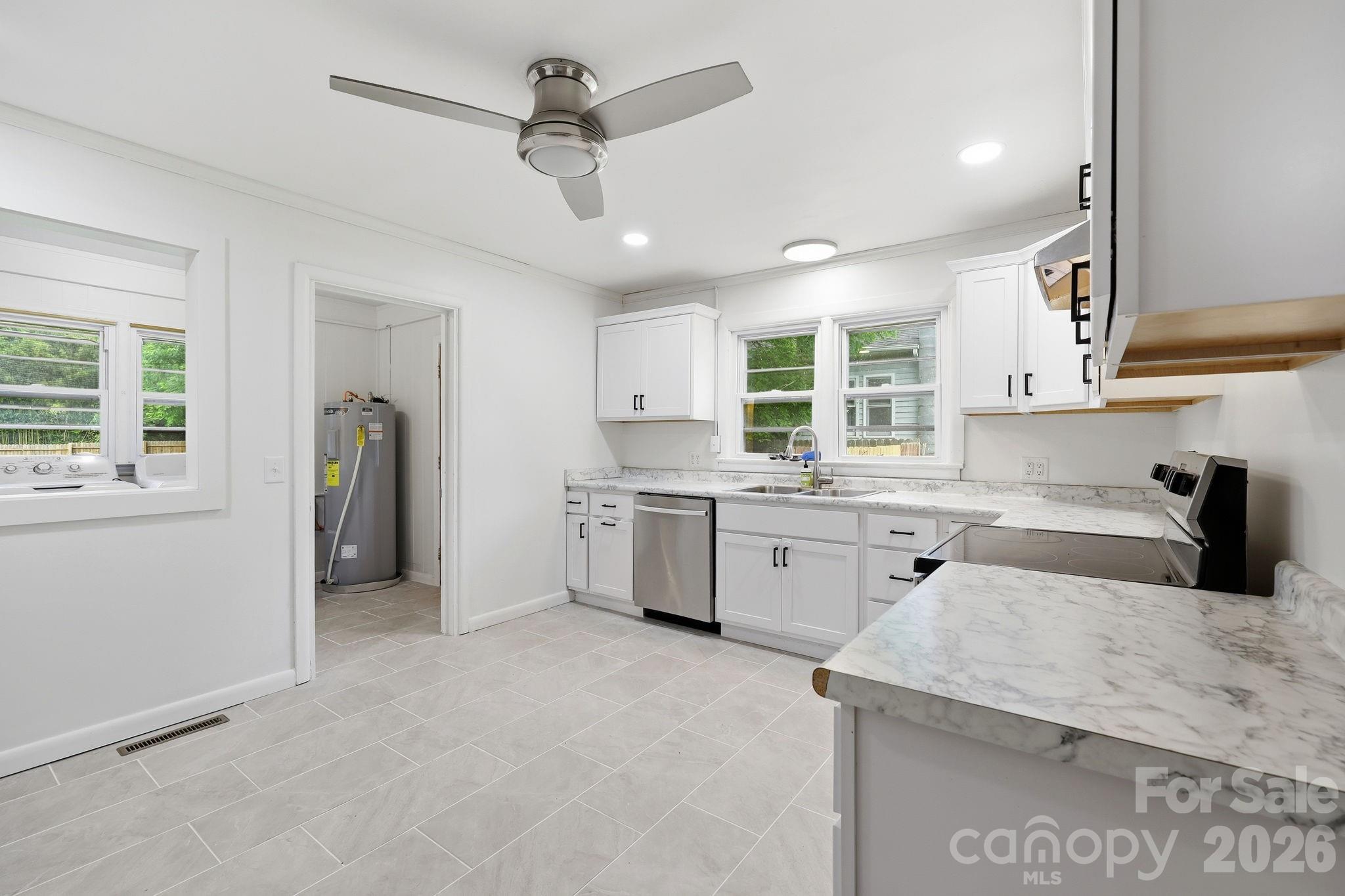 31 Edwards Street — Waynesville