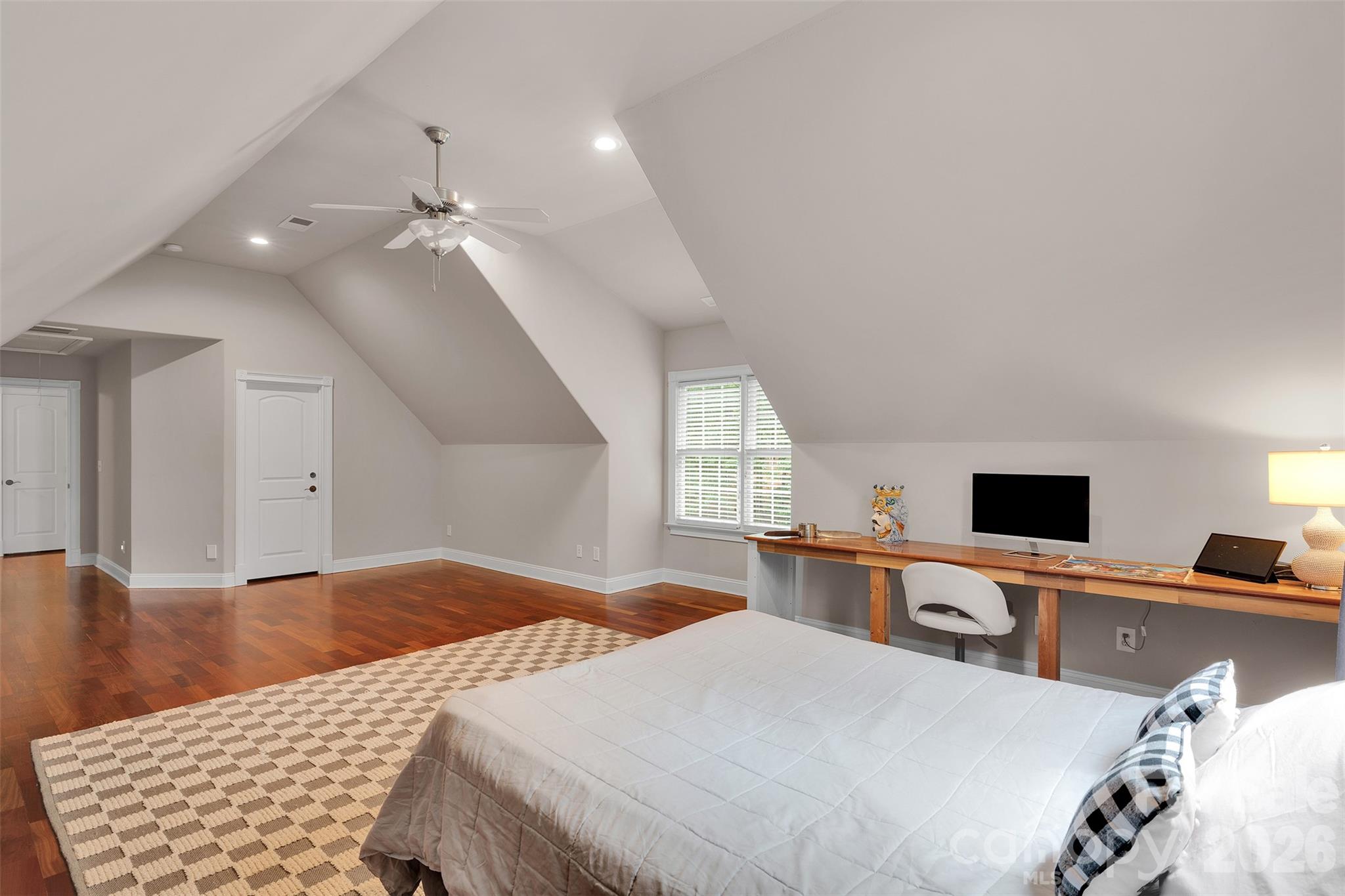 4552 Sawgrass Court — Denver