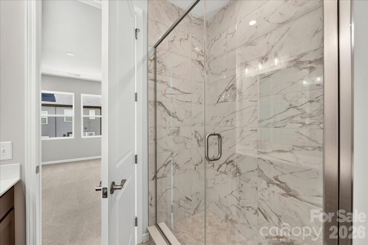 5517 Swaling Street — Charlotte