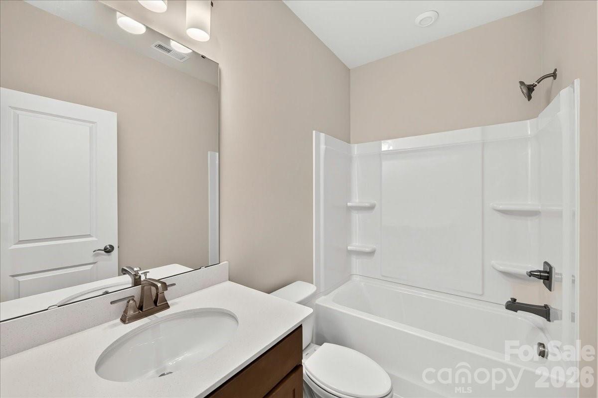 5517 Swaling Street — Charlotte
