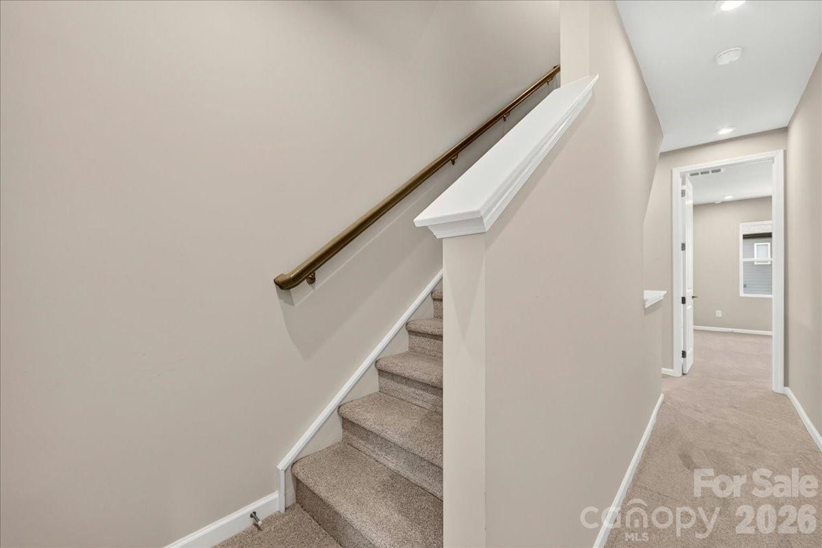 5517 Swaling Street — Charlotte