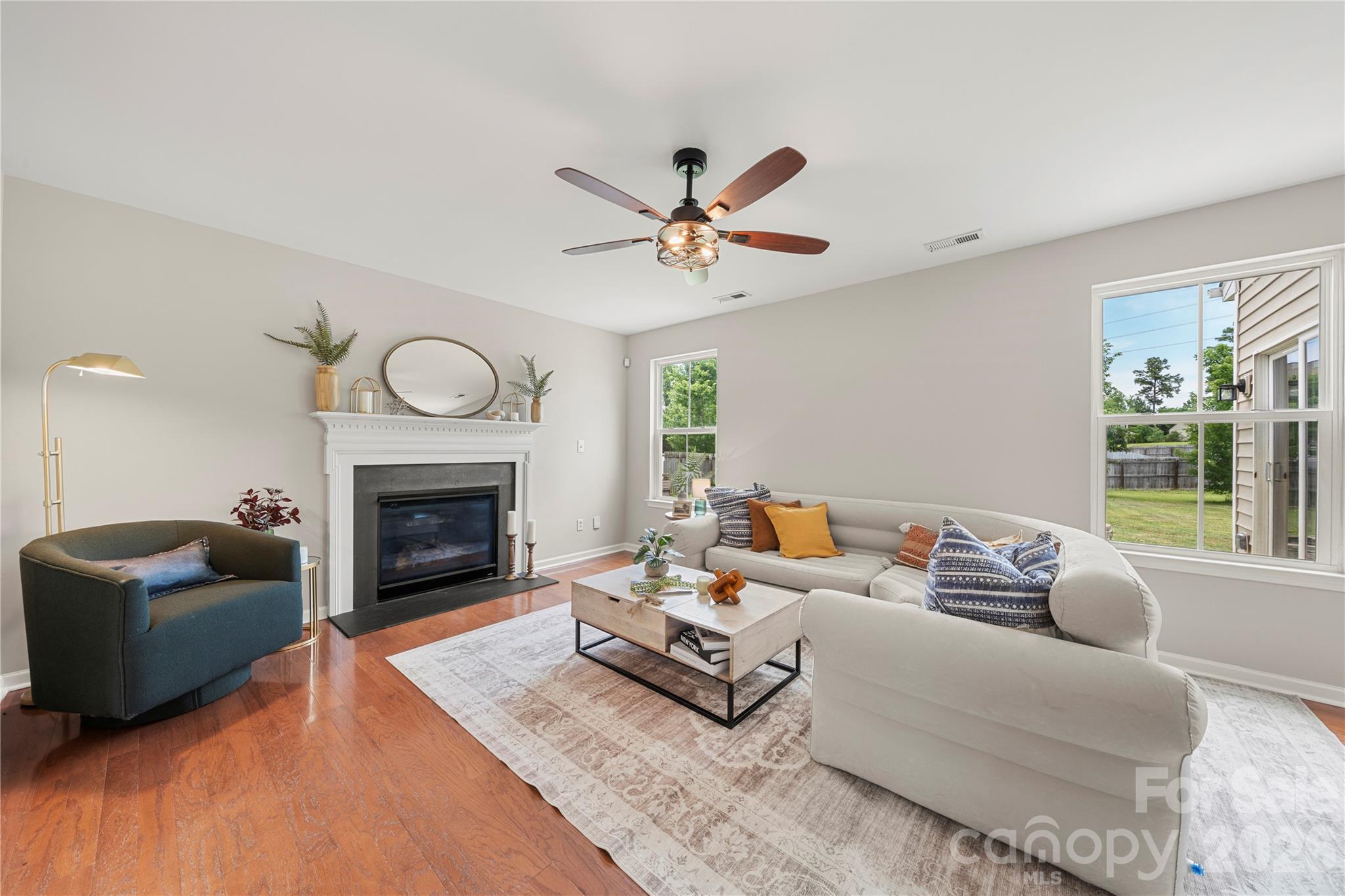 3017 Rhododendron Place — Clover