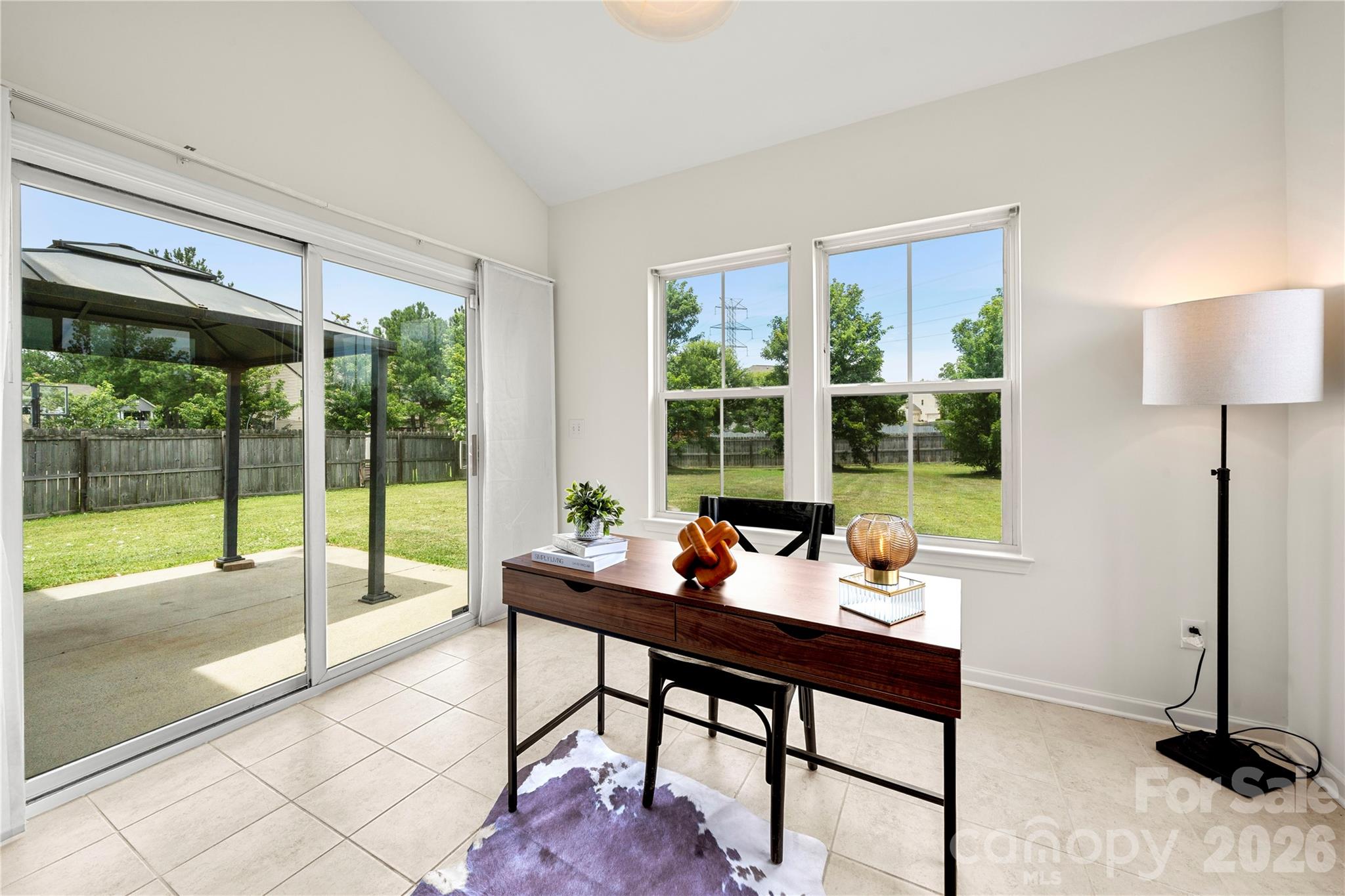 3017 Rhododendron Place — Clover