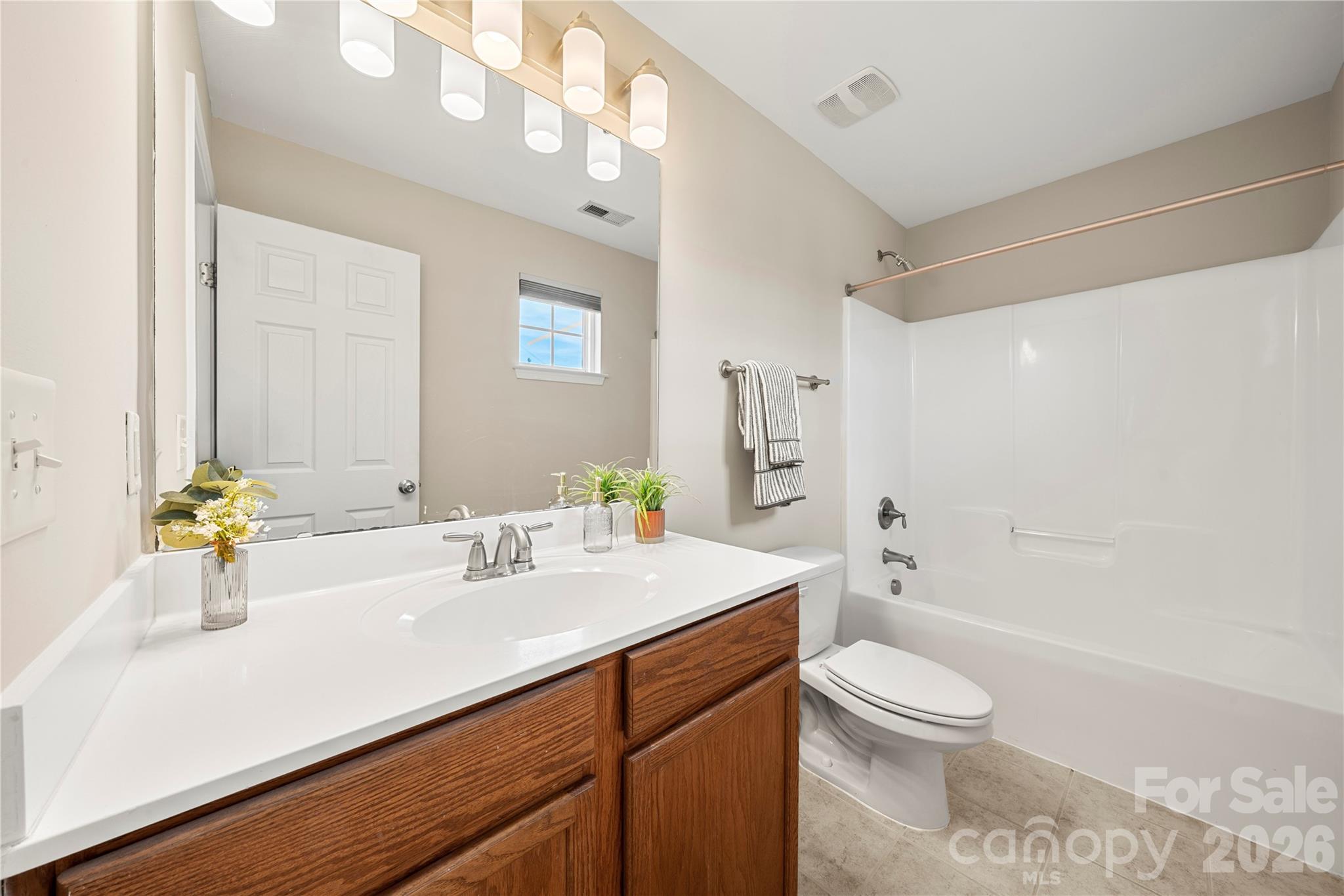 3017 Rhododendron Place — Clover