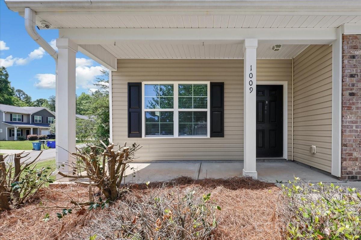 1009 Cedar Village Trail — Salisbury