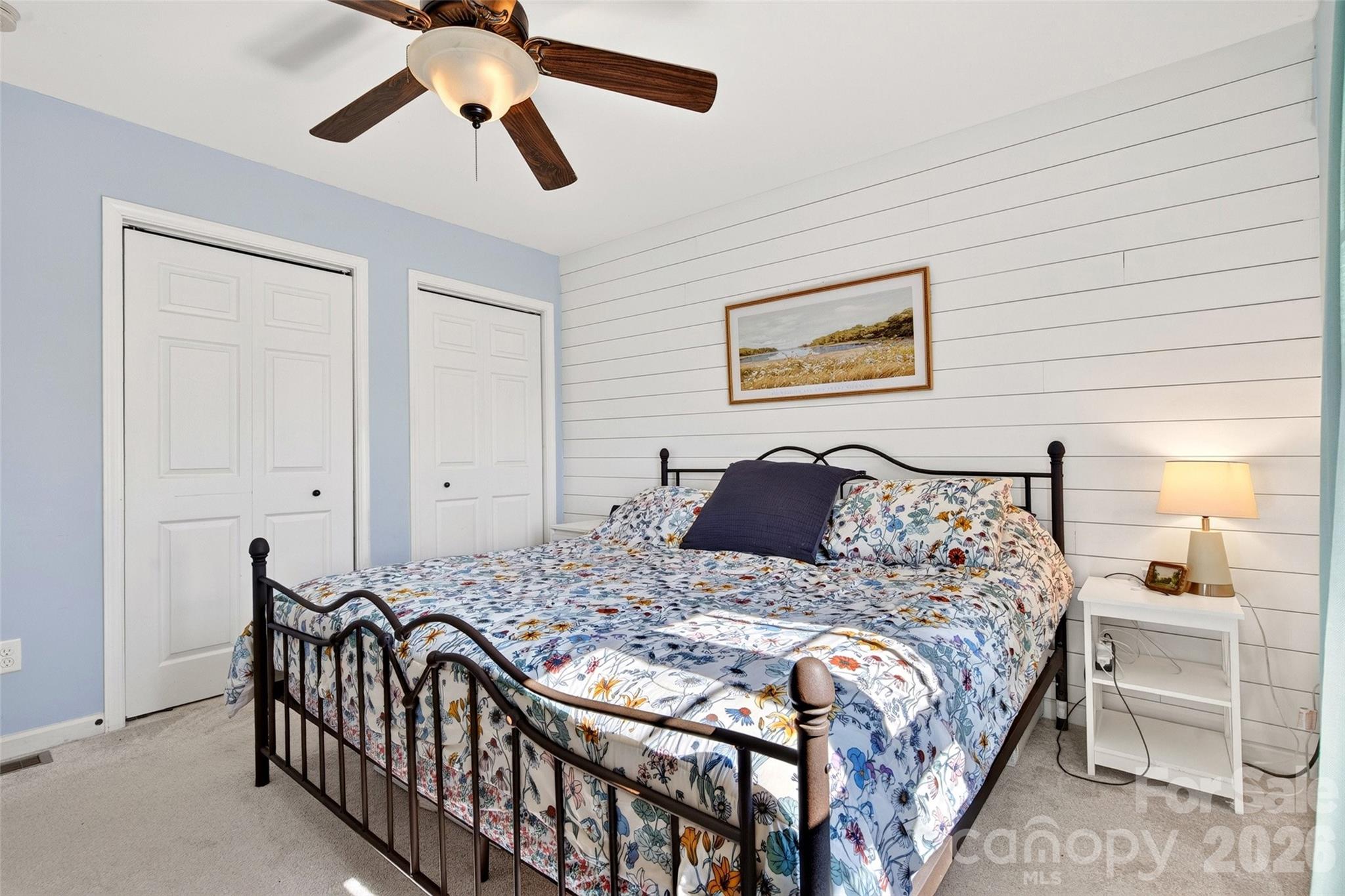 12 Jubilee Circle — Black Mountain