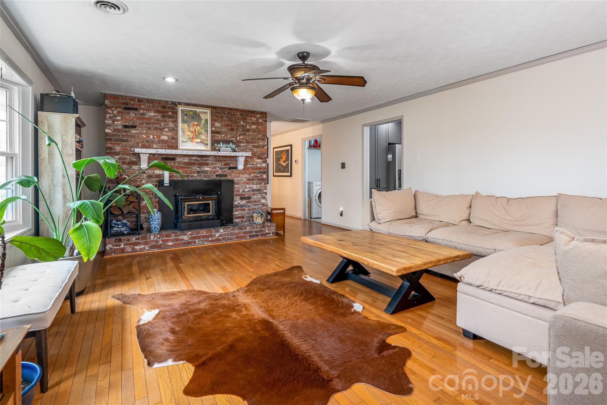 233 Church Road — Fairview