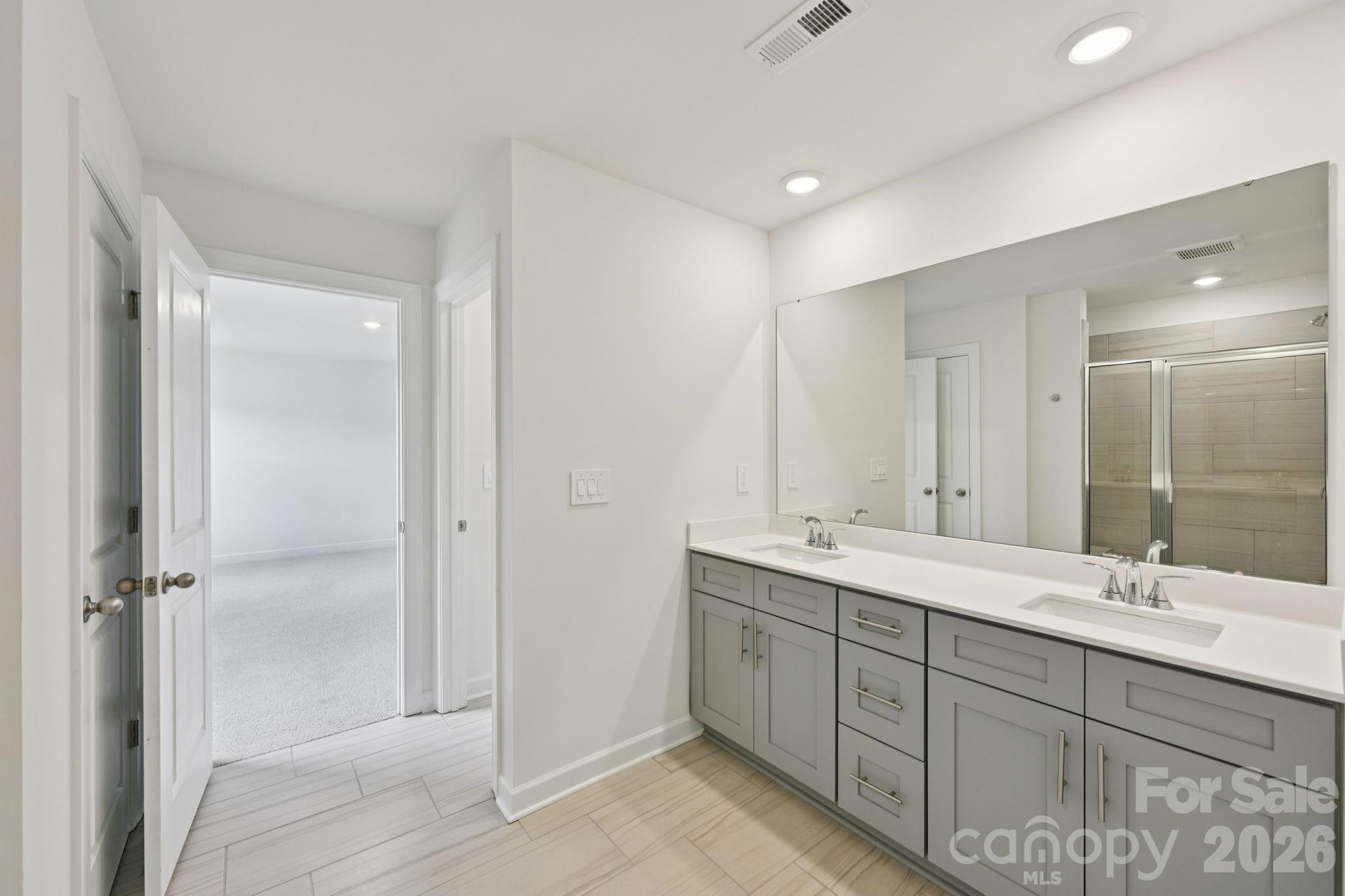 2052 Sunflower Circle — Newton