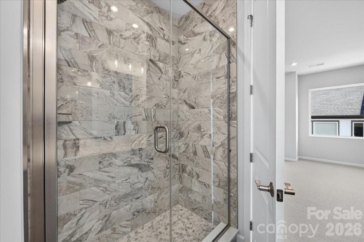 5513 Swaling Street — Charlotte