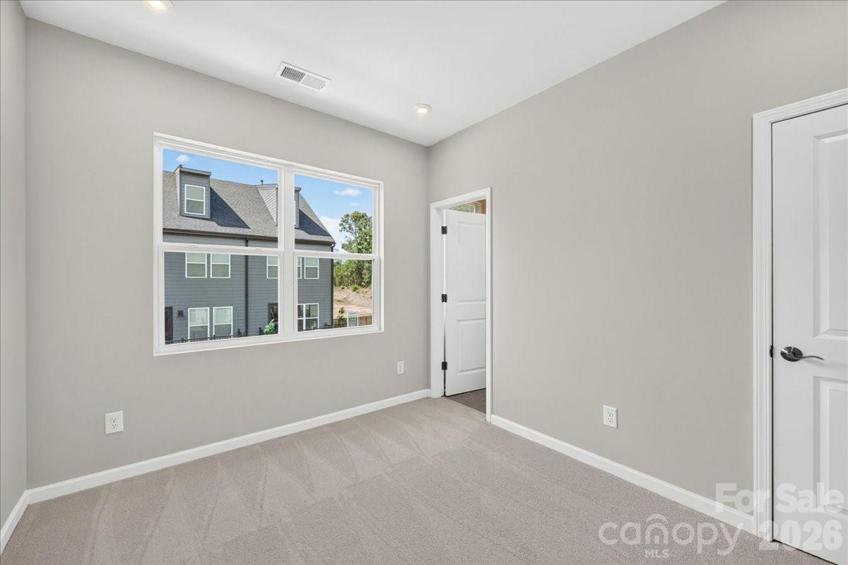 5513 Swaling Street — Charlotte
