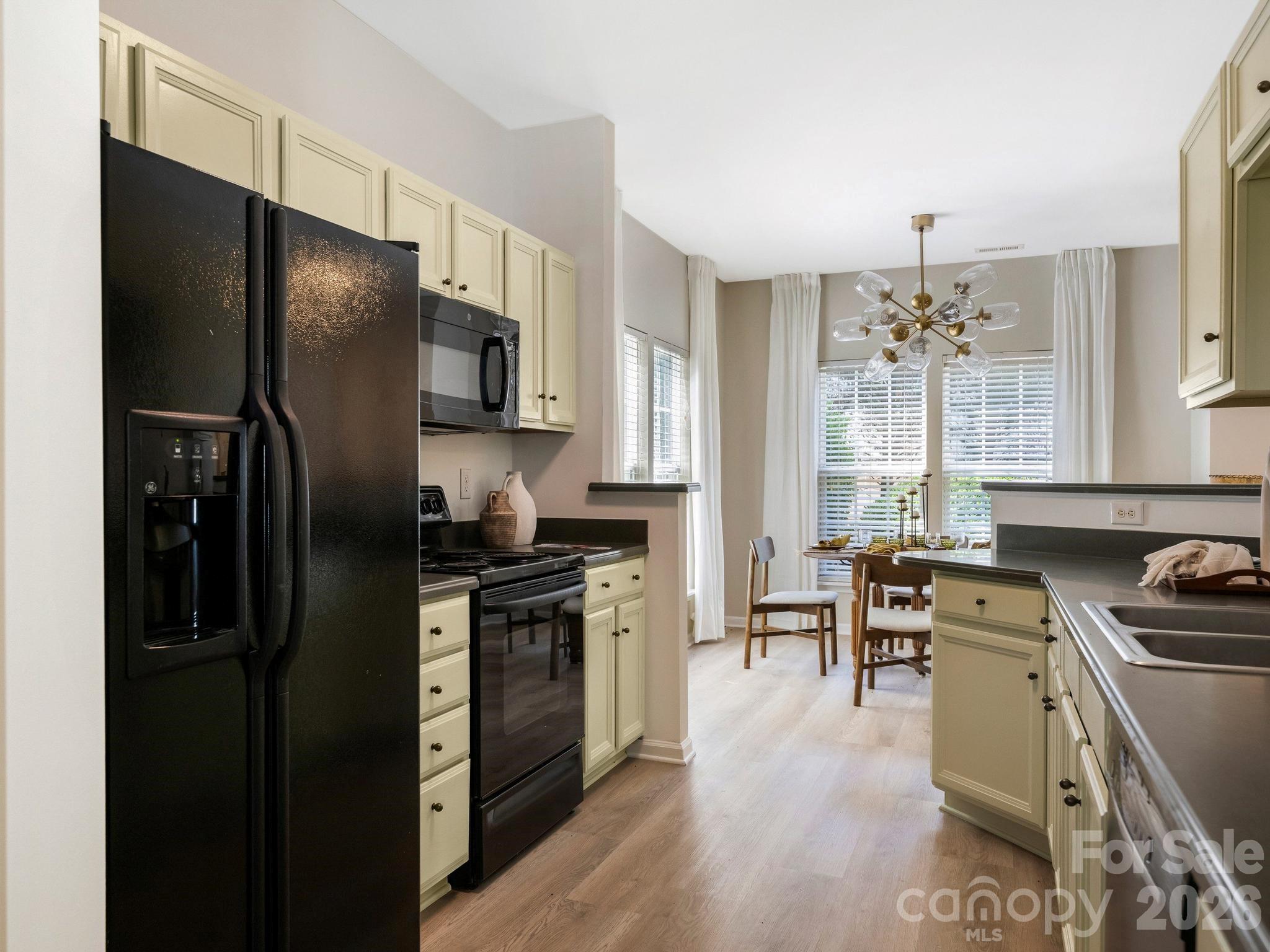 12327 Jessica Place — Charlotte