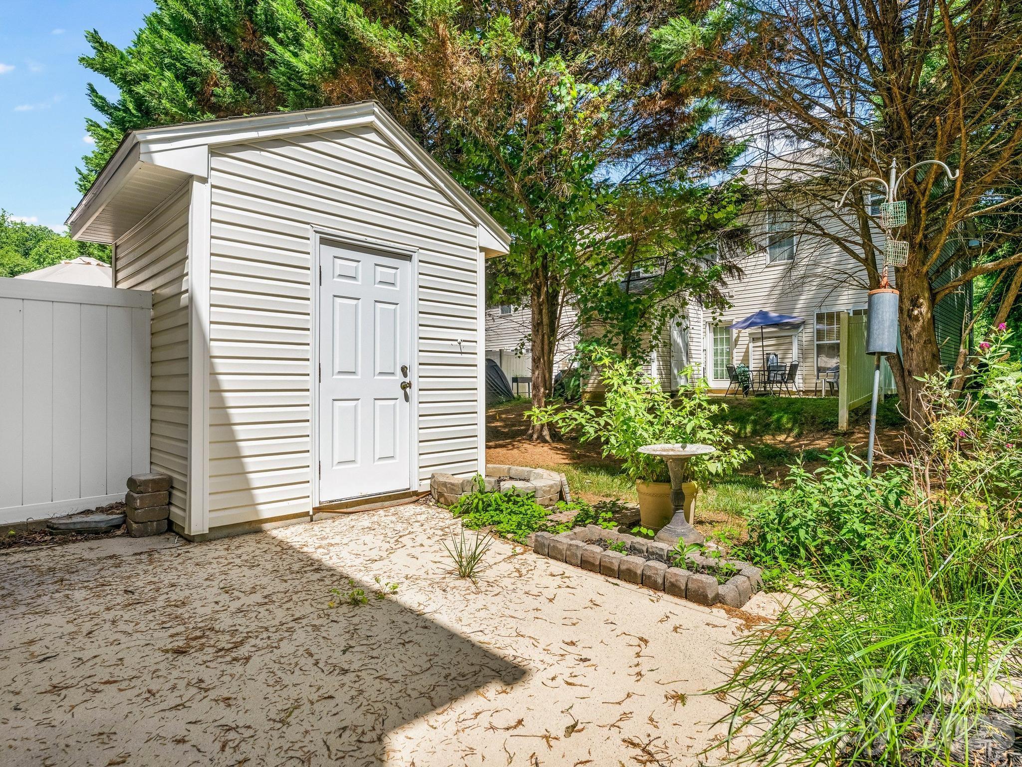 12327 Jessica Place — Charlotte