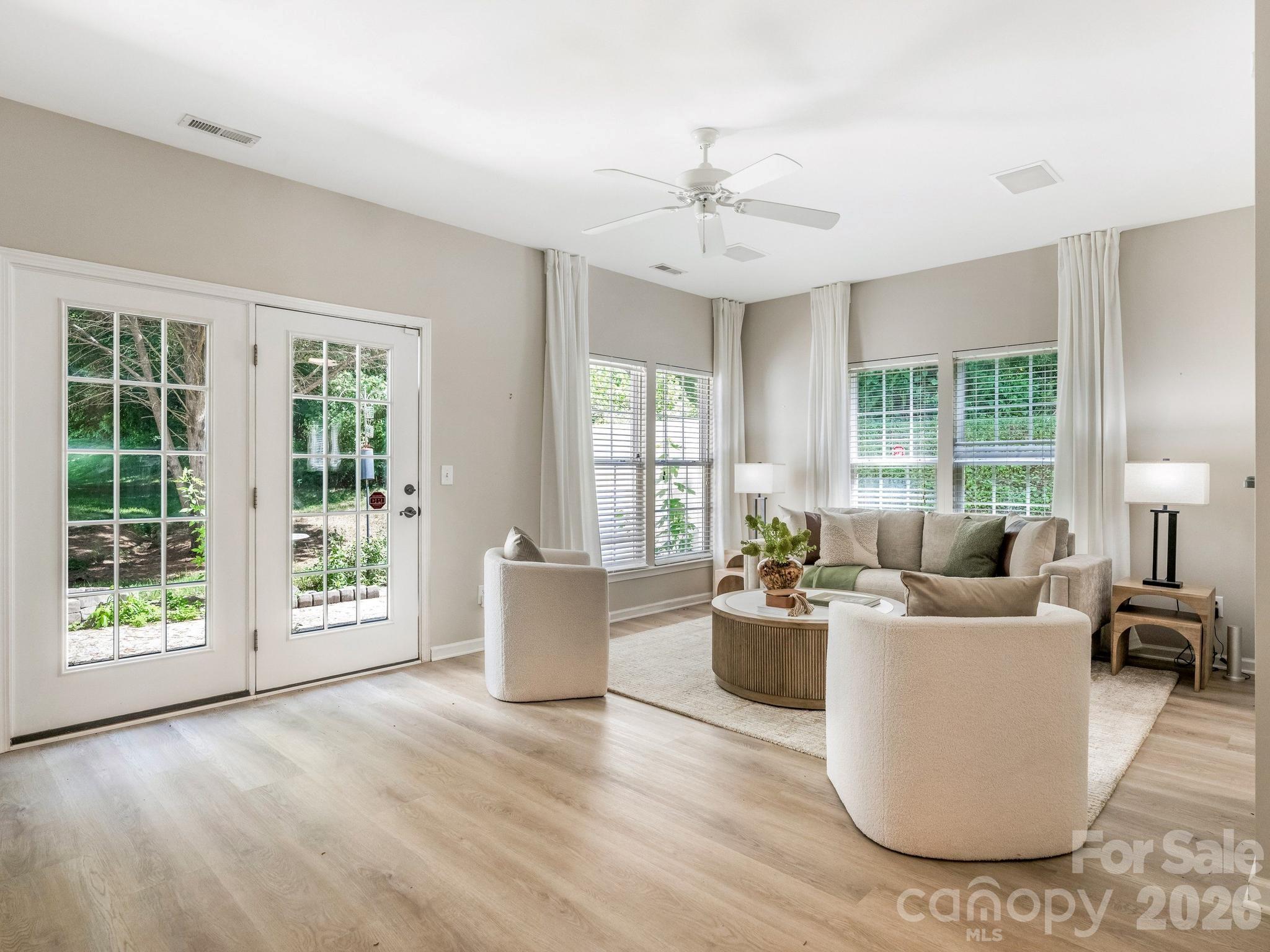 12327 Jessica Place — Charlotte