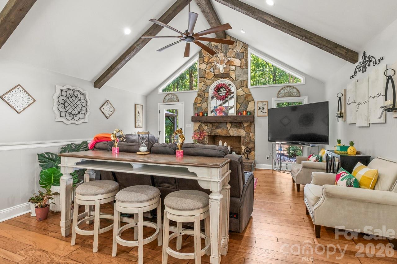 384 Rankin Hill Road — Troutman