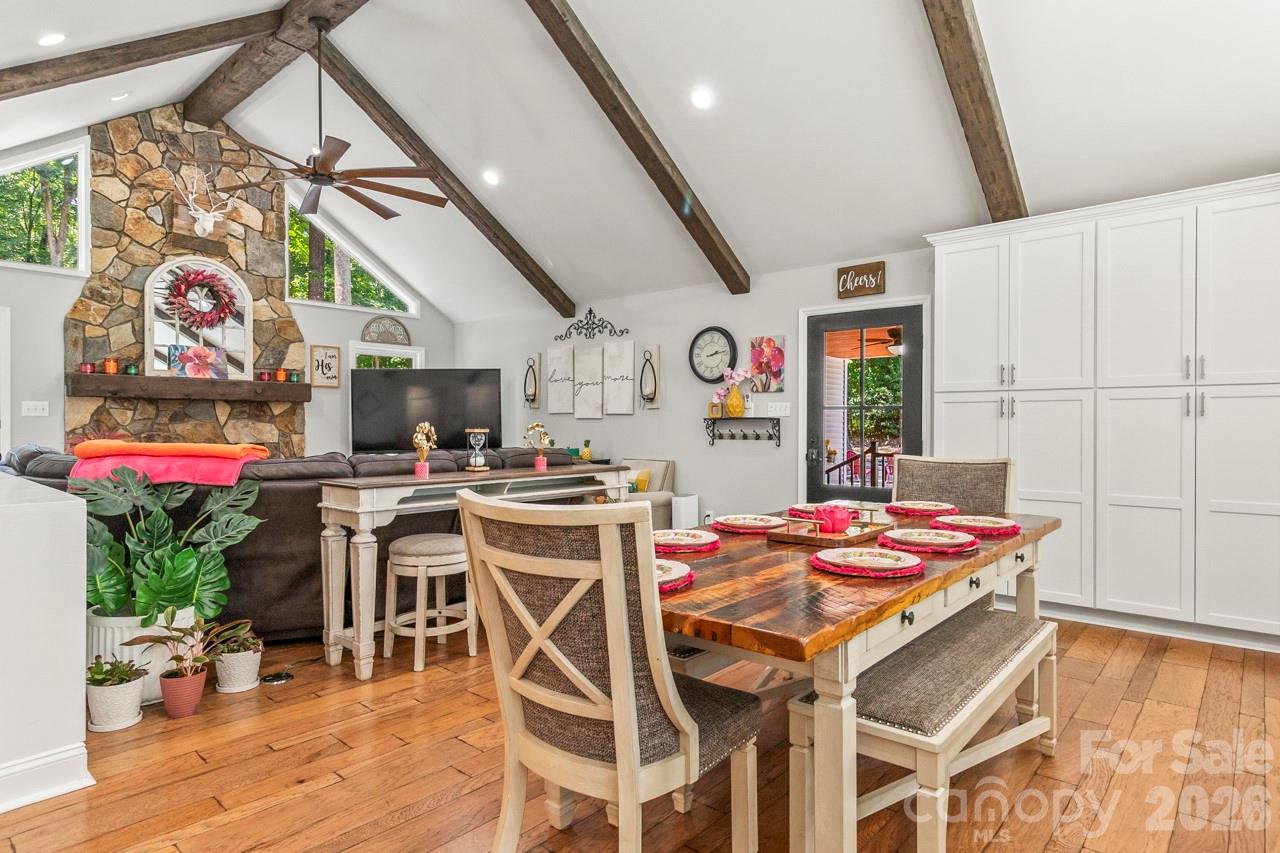 384 Rankin Hill Road — Troutman