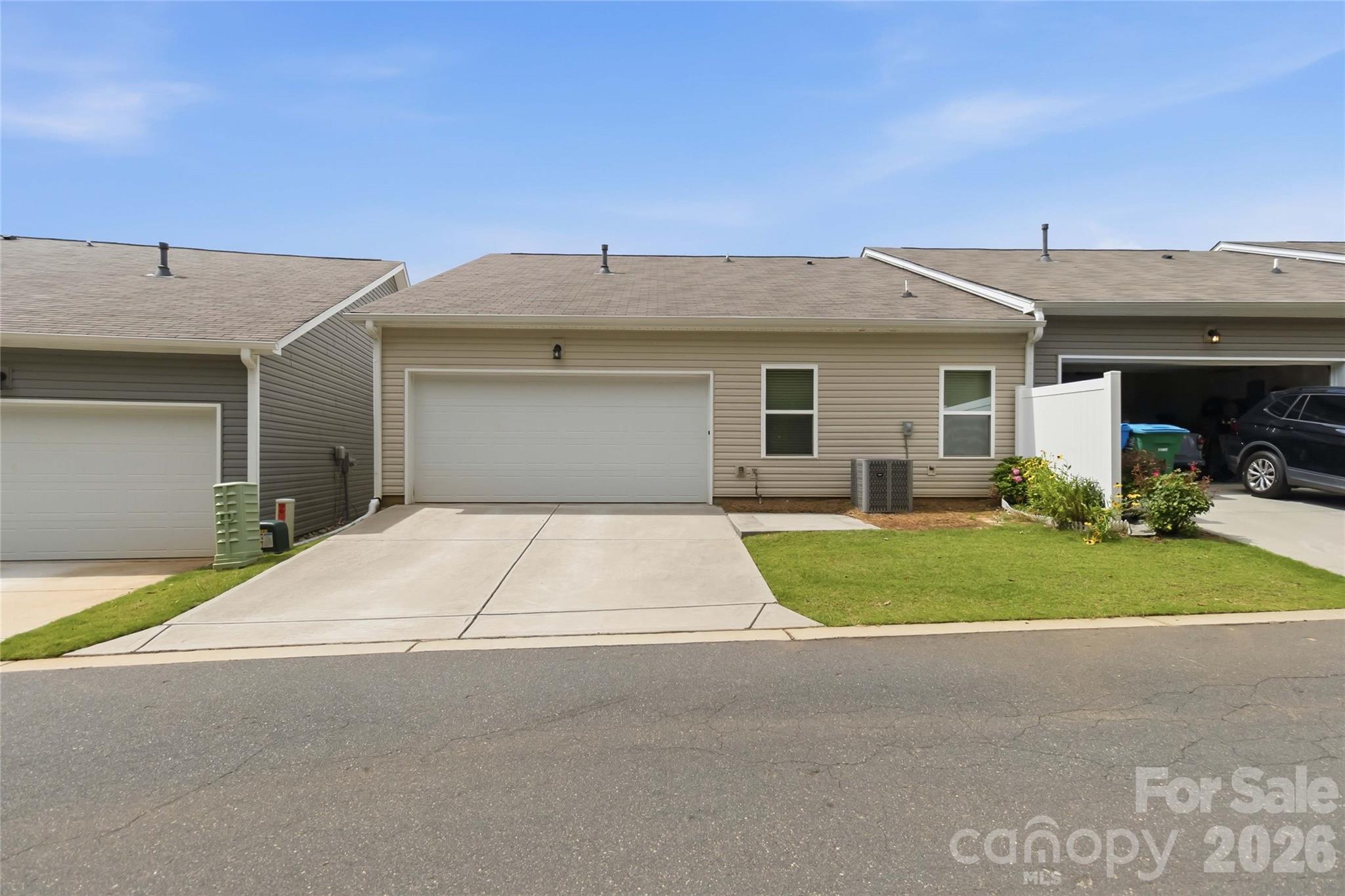 8420 Union Central Court — Waxhaw