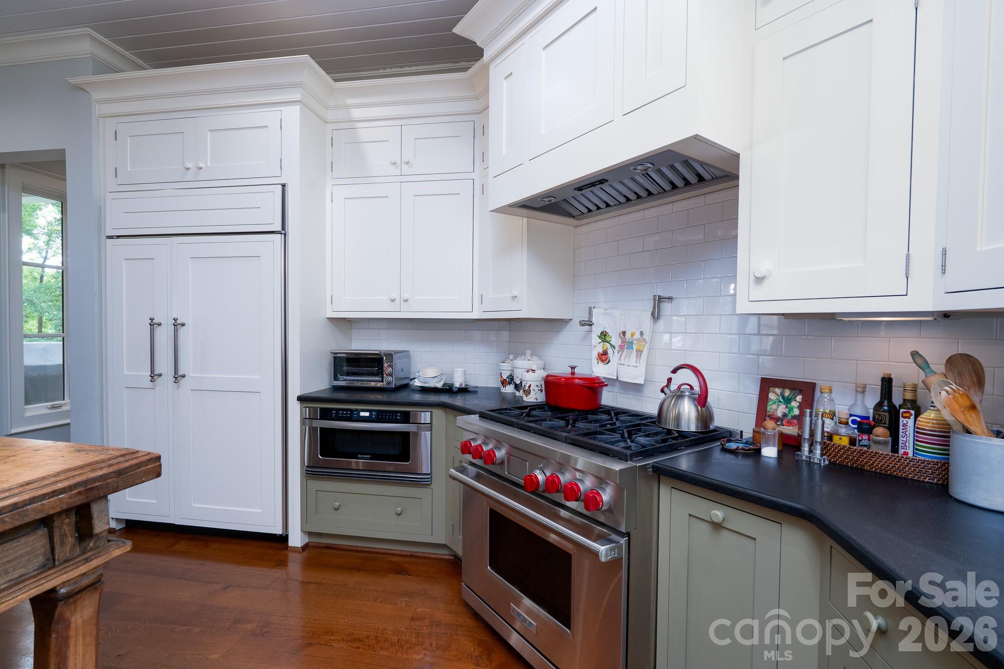 2375 Southpoint Lane — New London