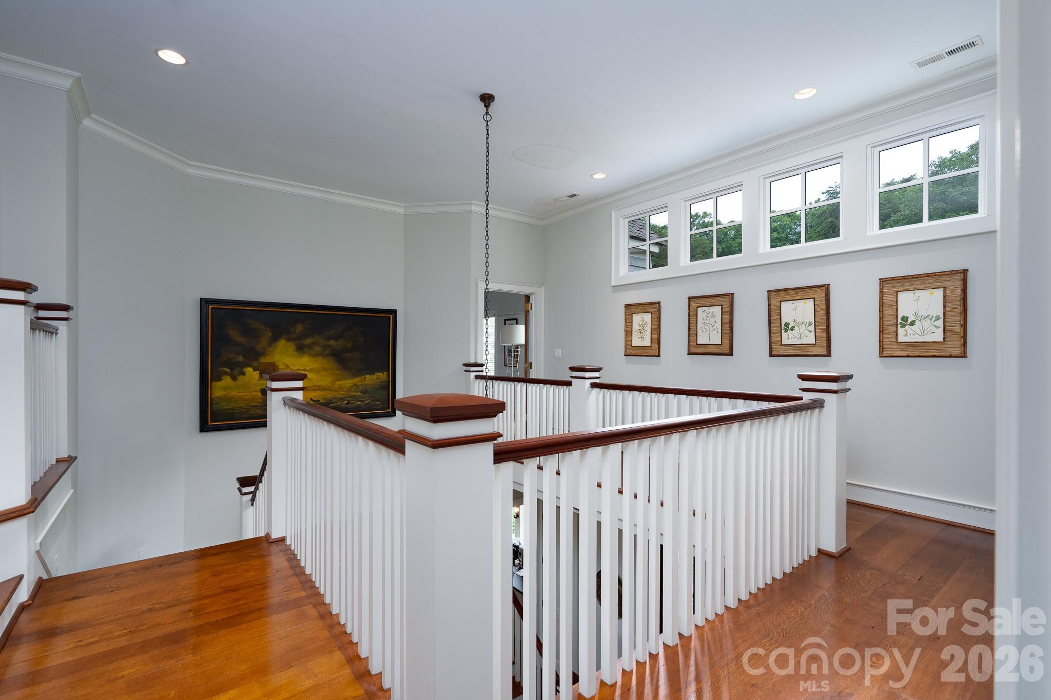2375 Southpoint Lane — New London