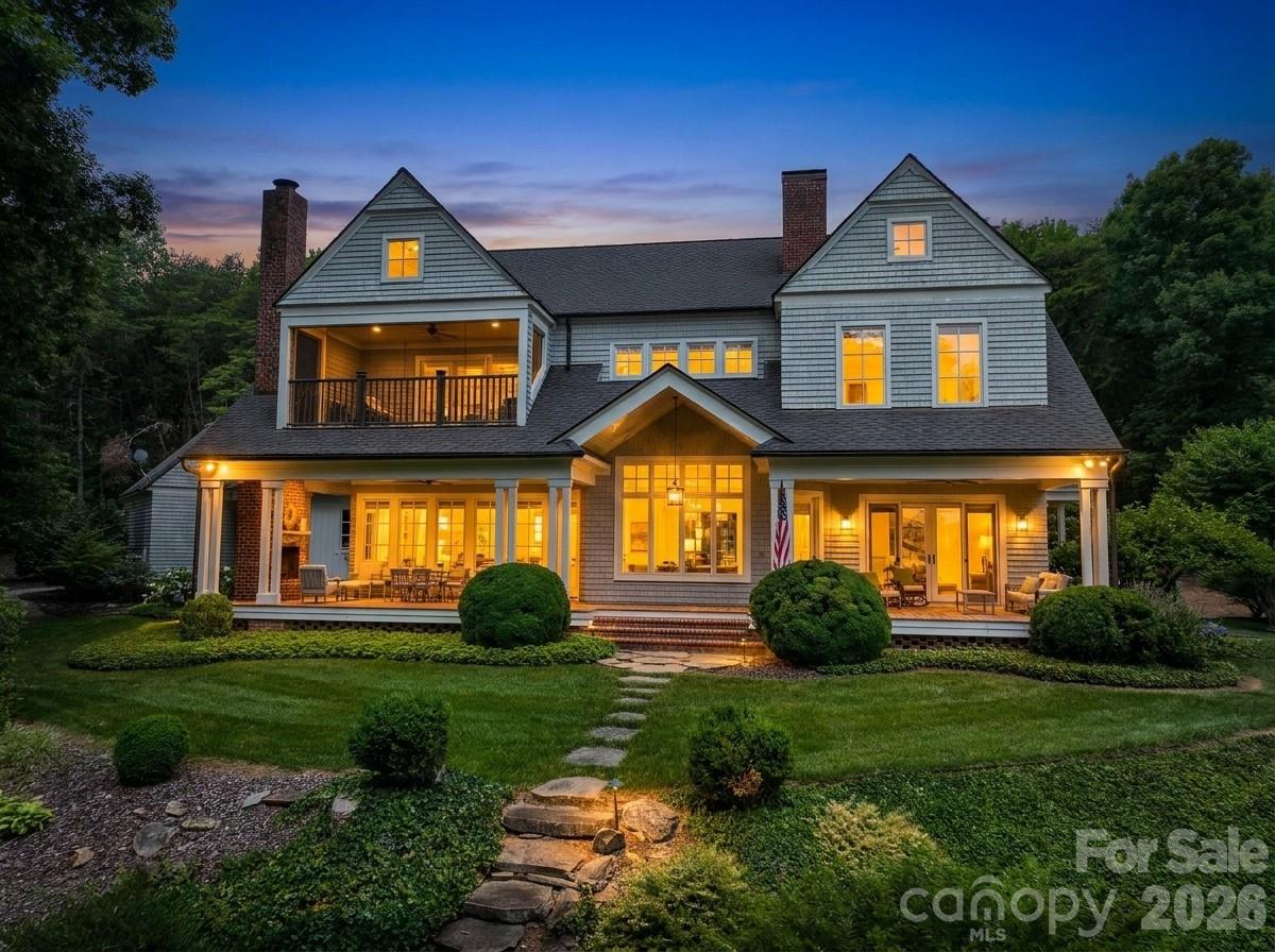 2375 Southpoint Lane — New London