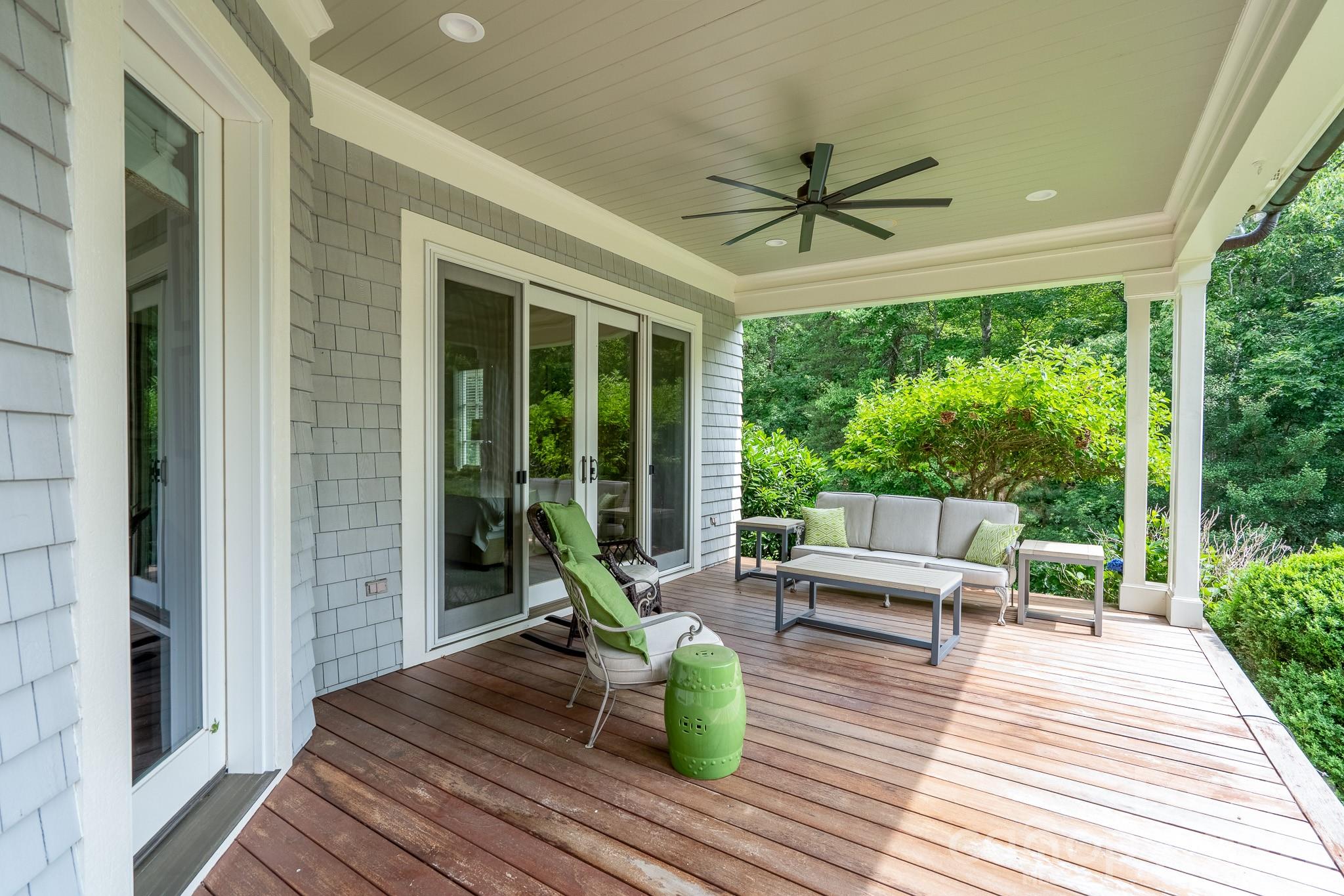 2375 Southpoint Lane — New London