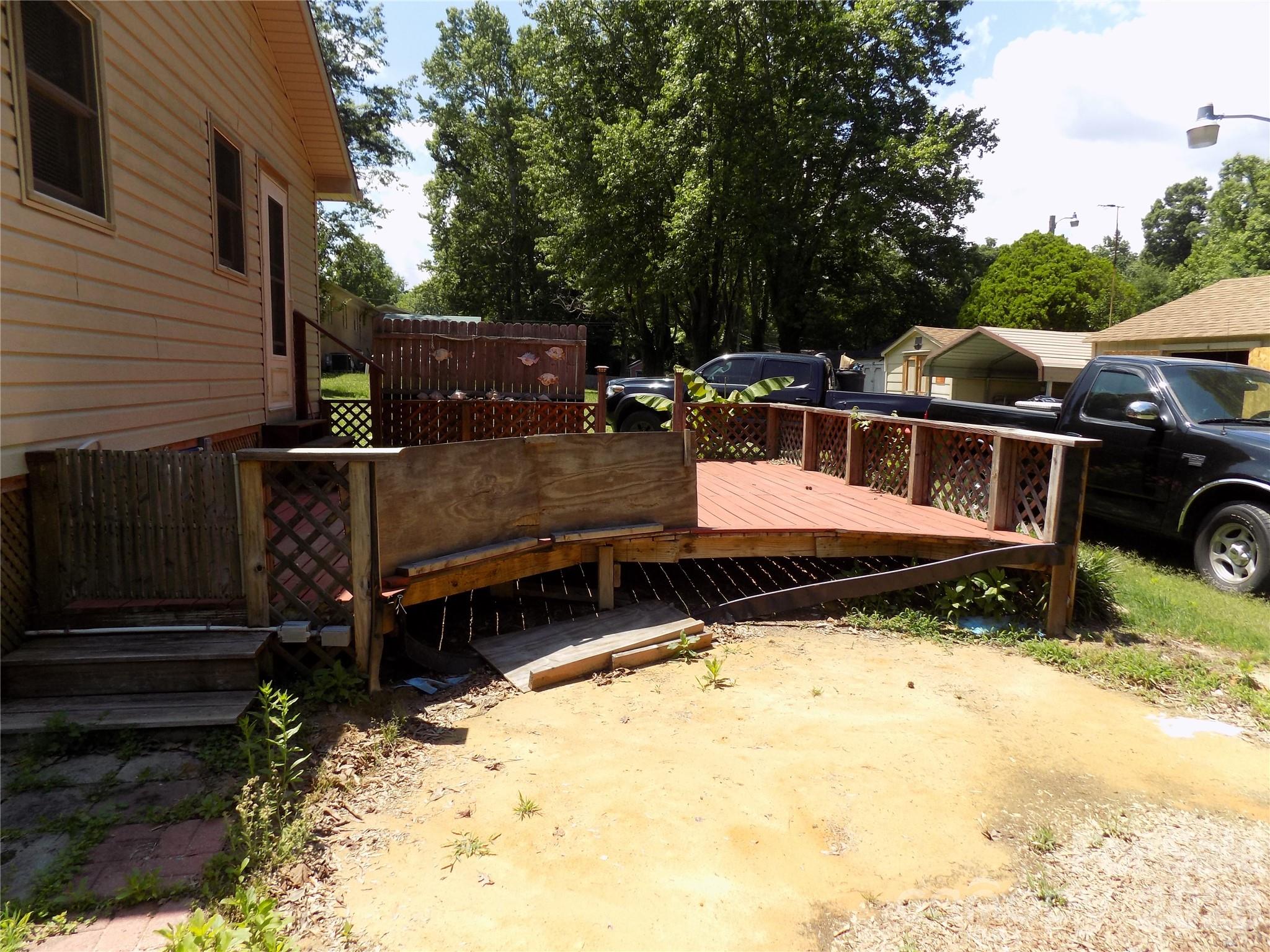 704 Craig Street — Cherryville