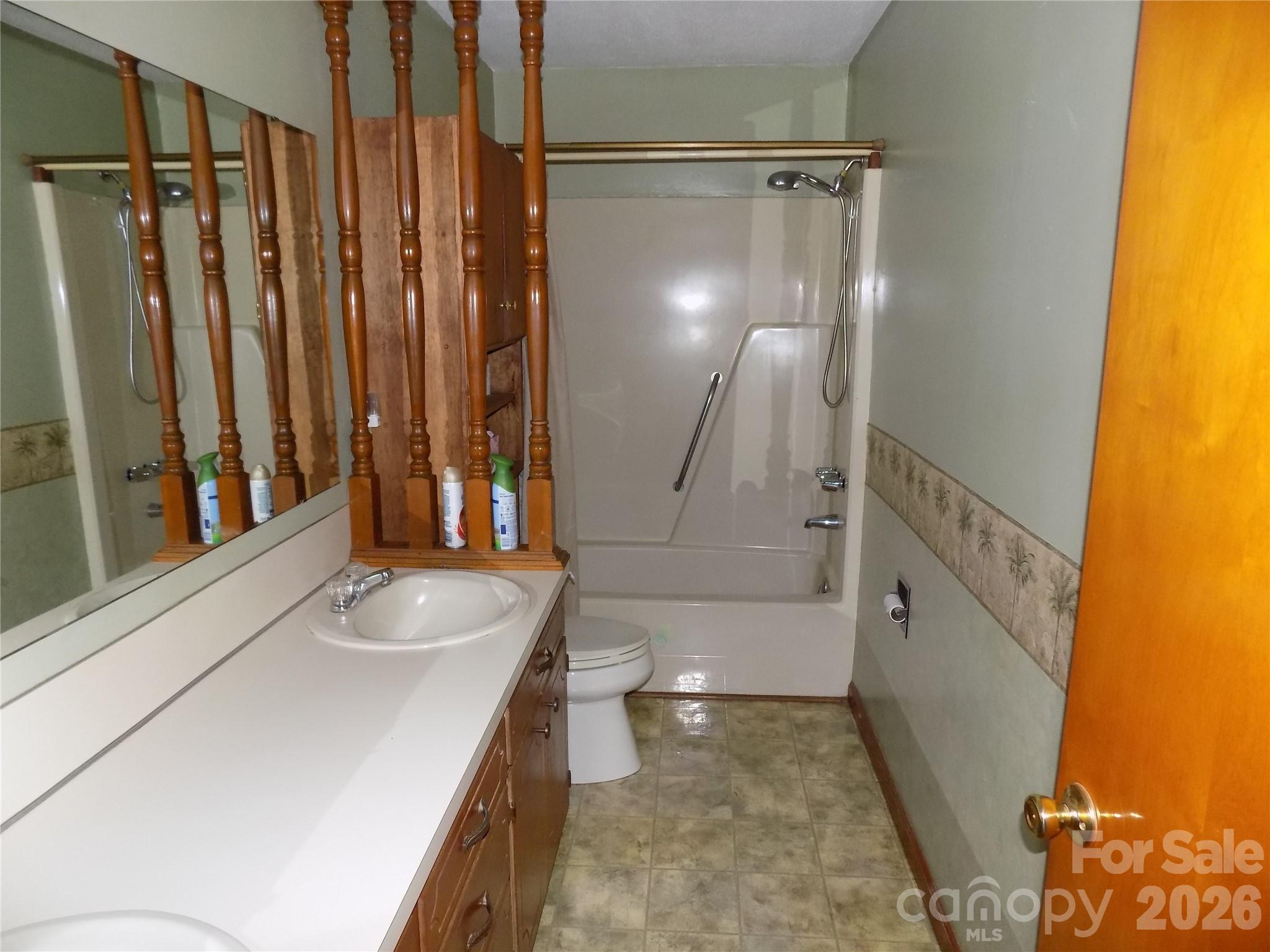 704 Craig Street — Cherryville