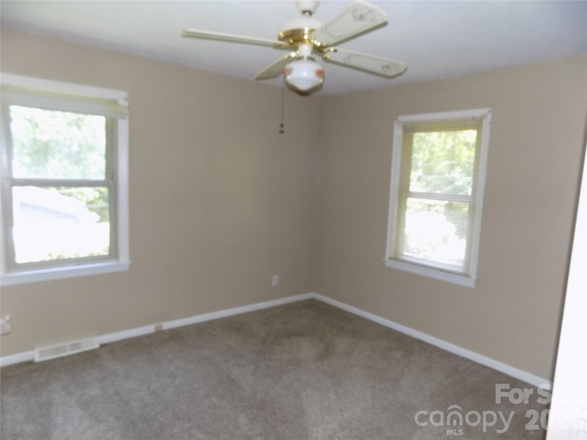 704 Craig Street — Cherryville