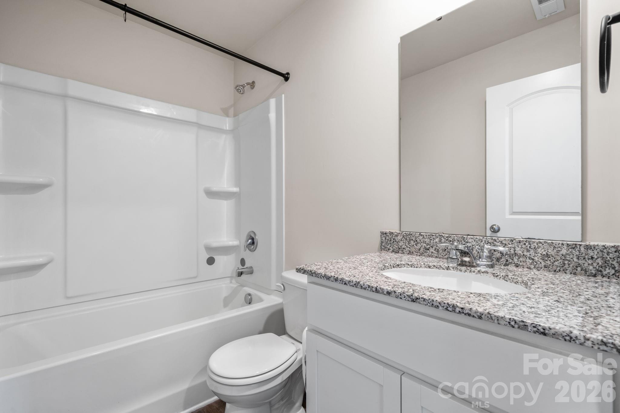 1262 Reid Court — Lenoir