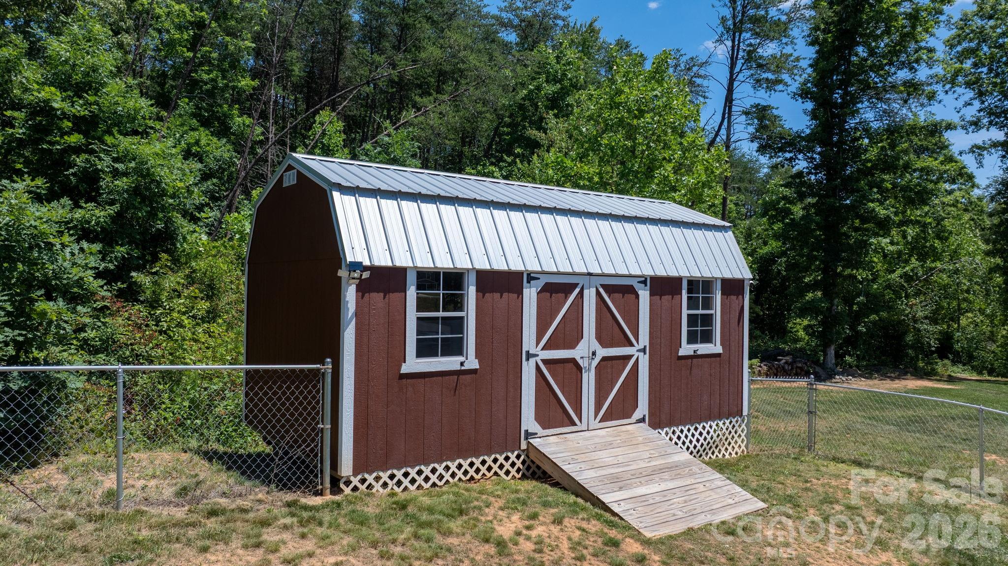 1262 Reid Court — Lenoir