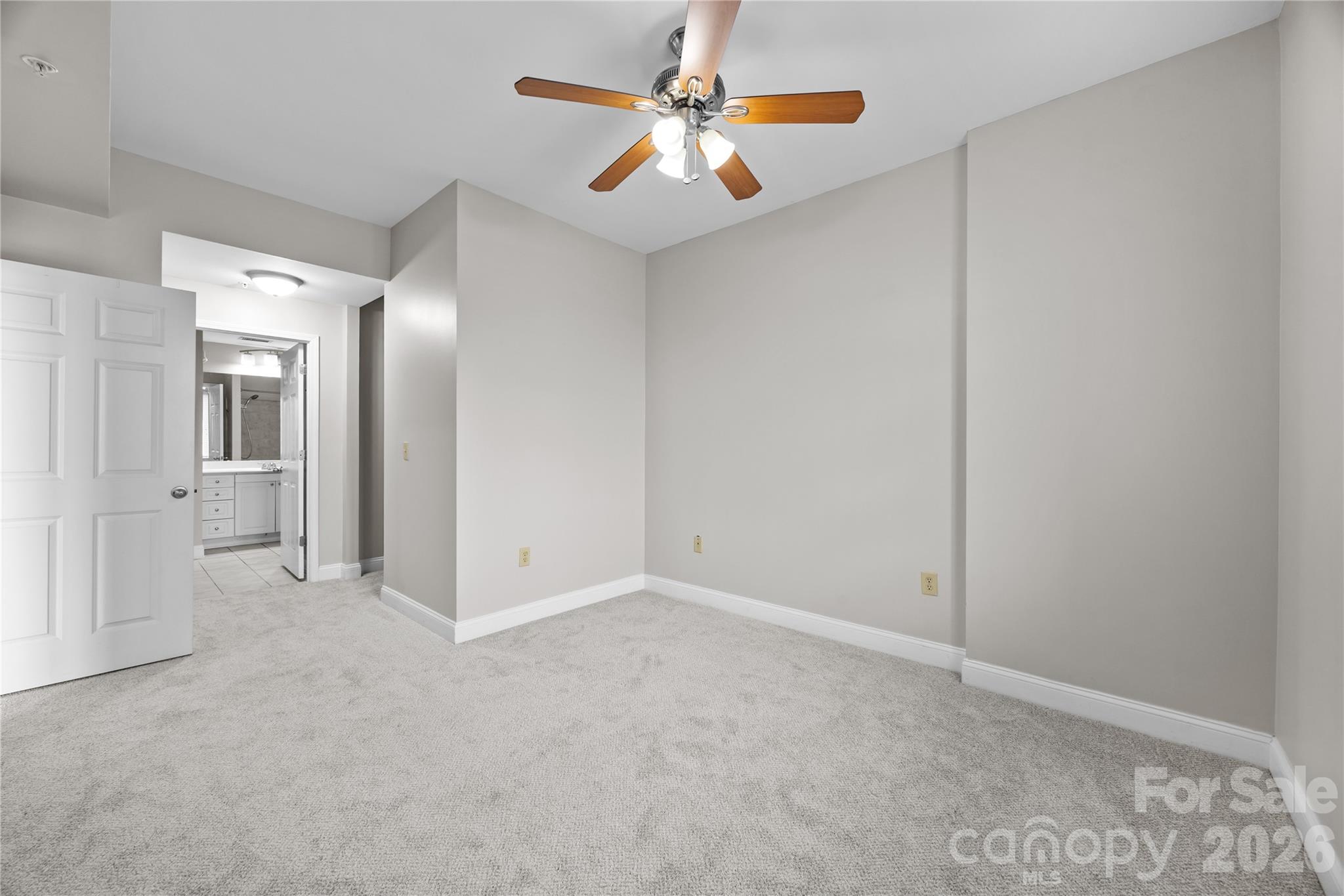 300 W 5th Street #343 — Charlotte