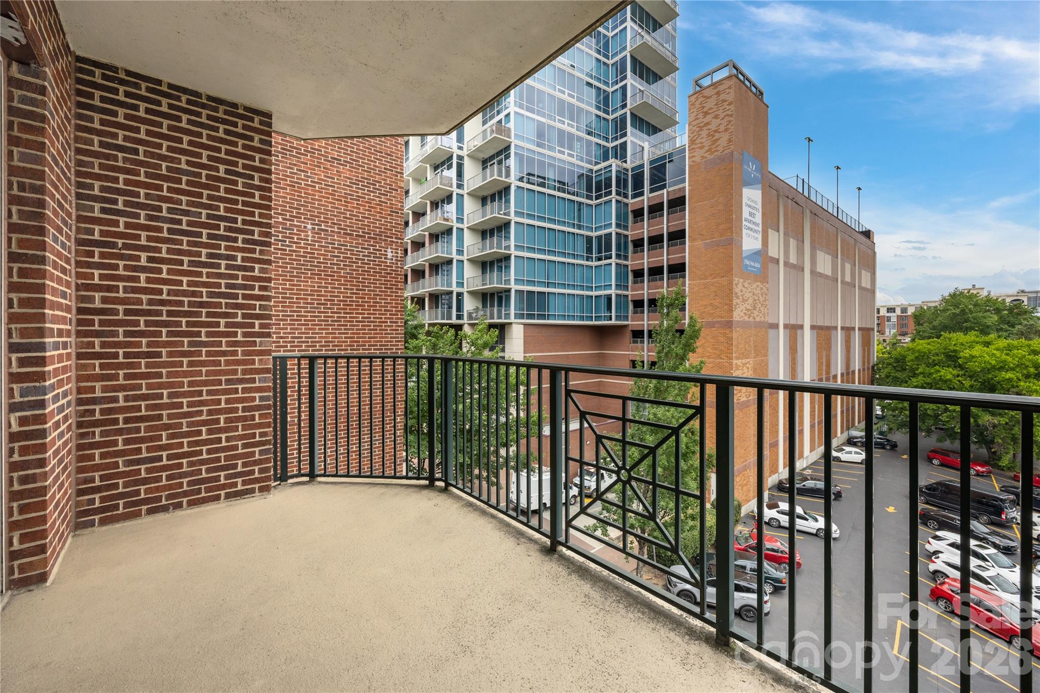 300 W 5th Street #343 — Charlotte