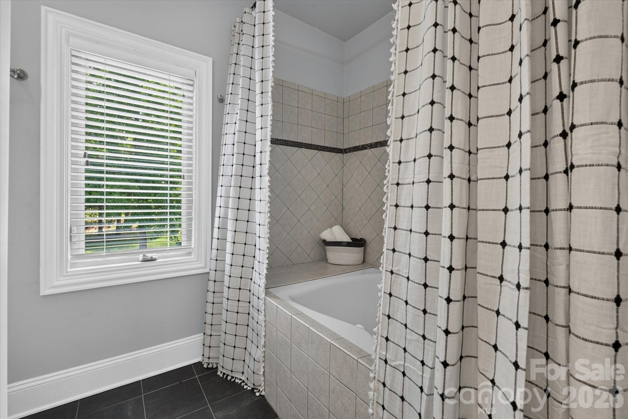 102 Finch Loop — Fort Mill