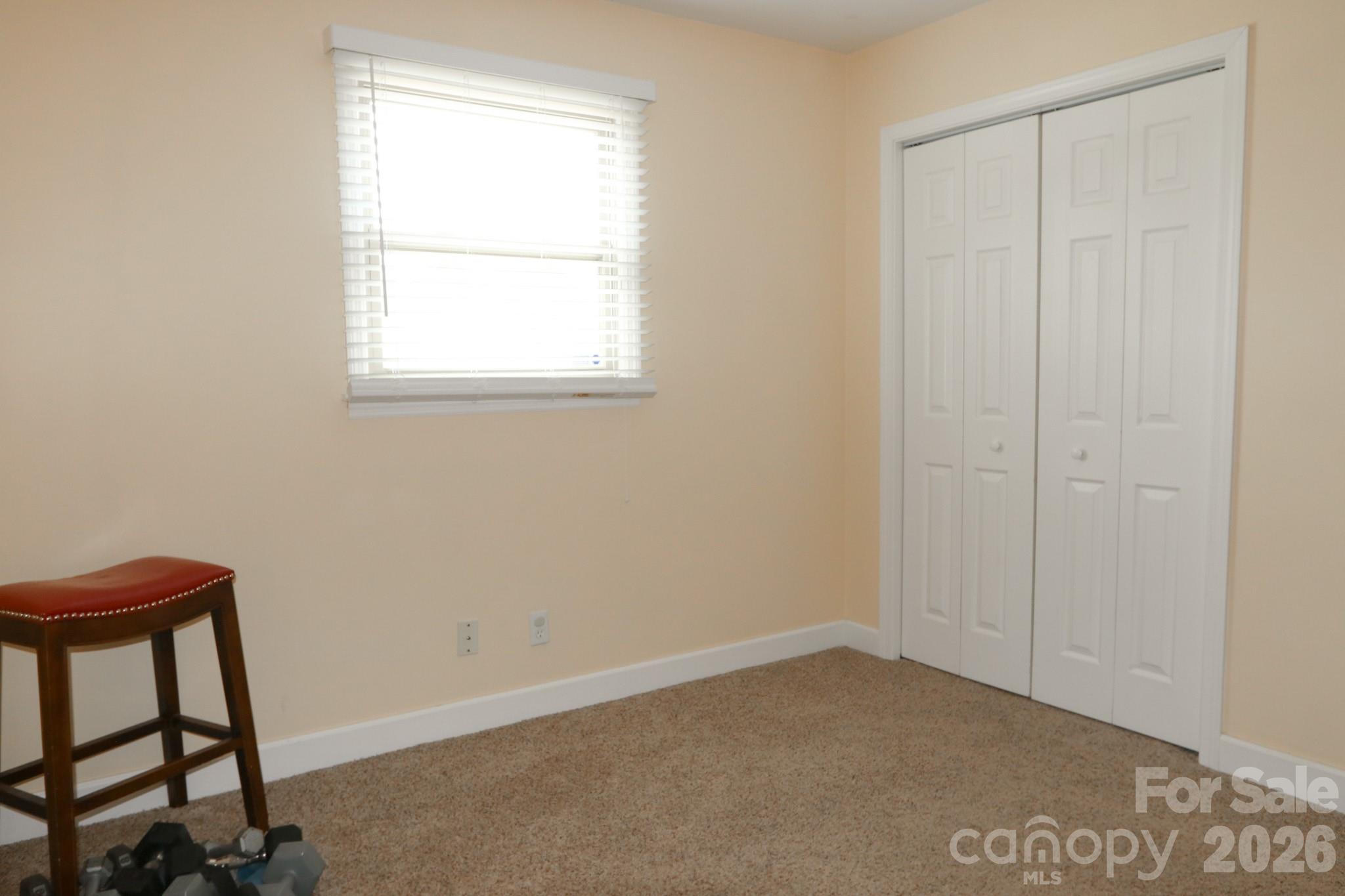 4220 Mae-Len Drive — Winston Salem