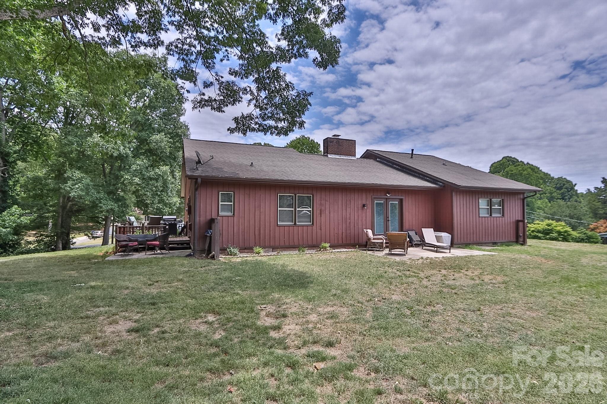 4220 Mae-Len Drive — Winston Salem
