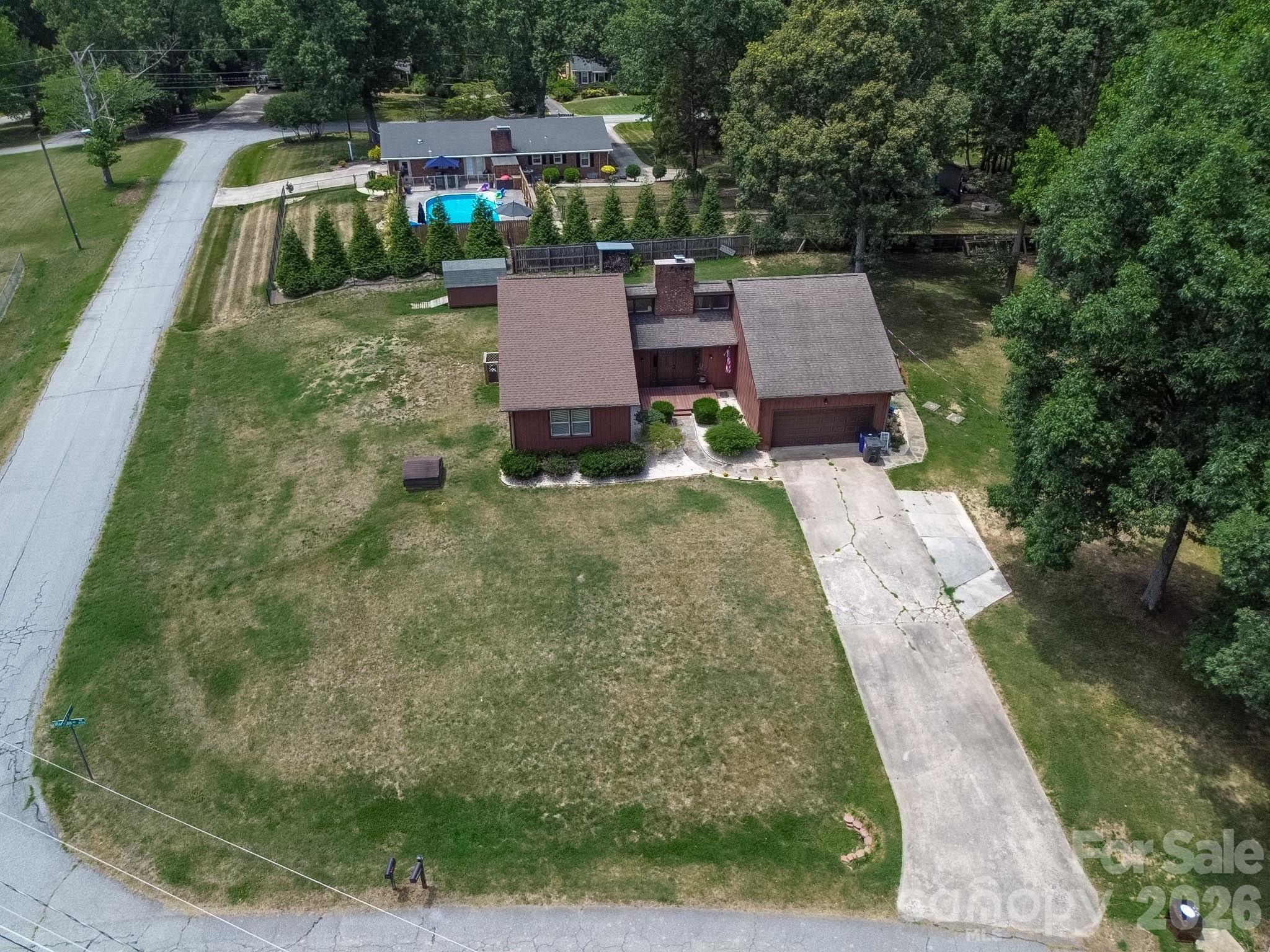 4220 Mae-Len Drive — Winston Salem