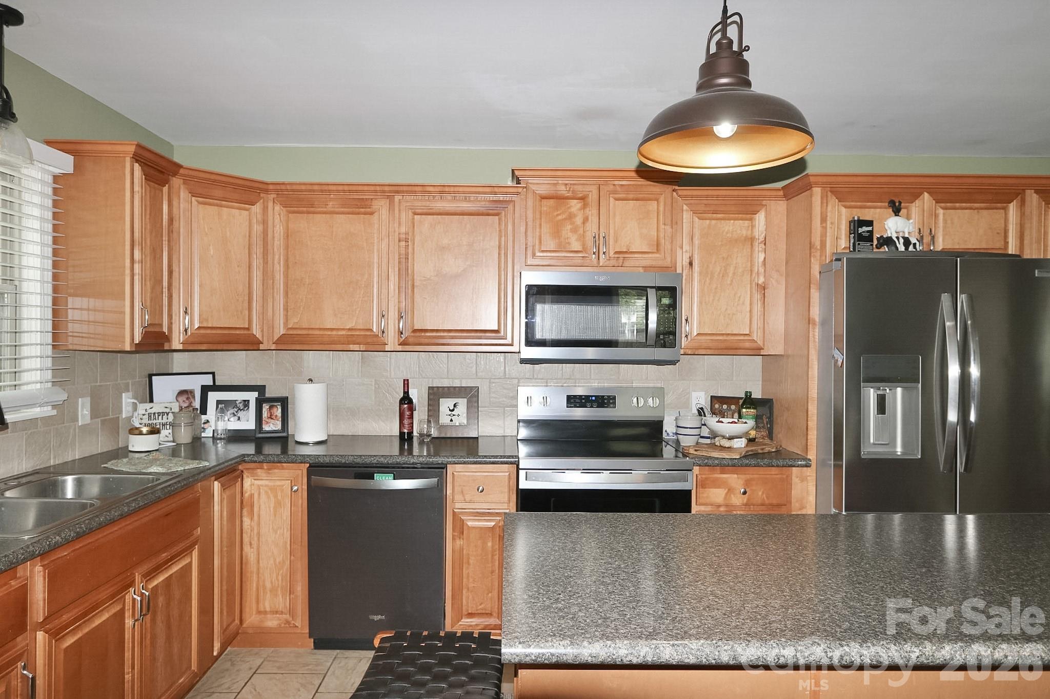 4220 Mae-Len Drive — Winston Salem