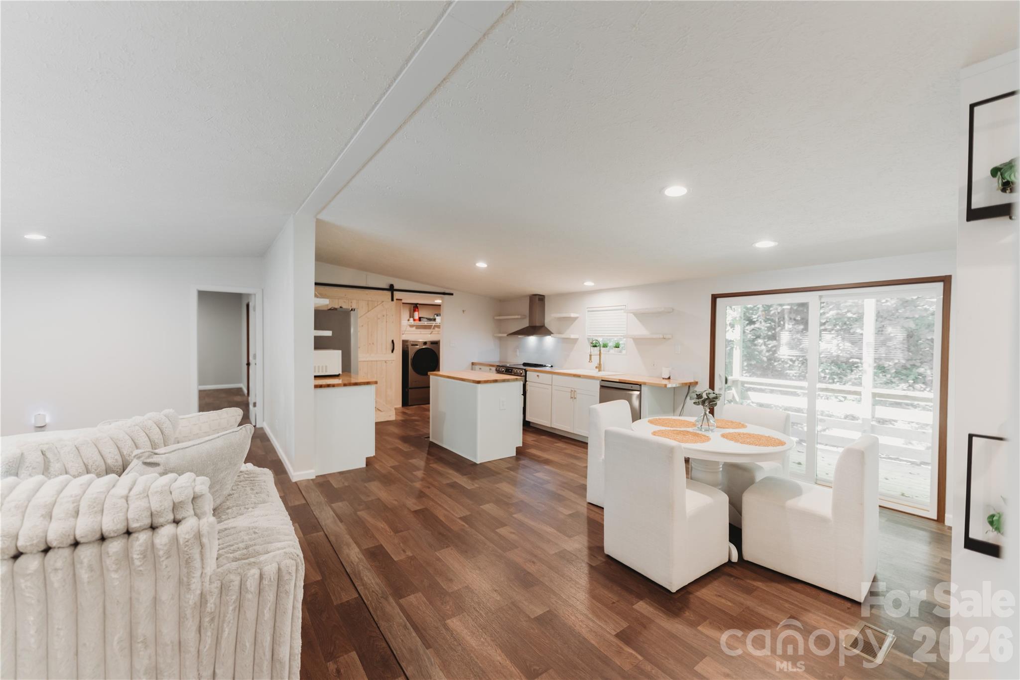 17 Hickory Acres Road — Hendersonville
